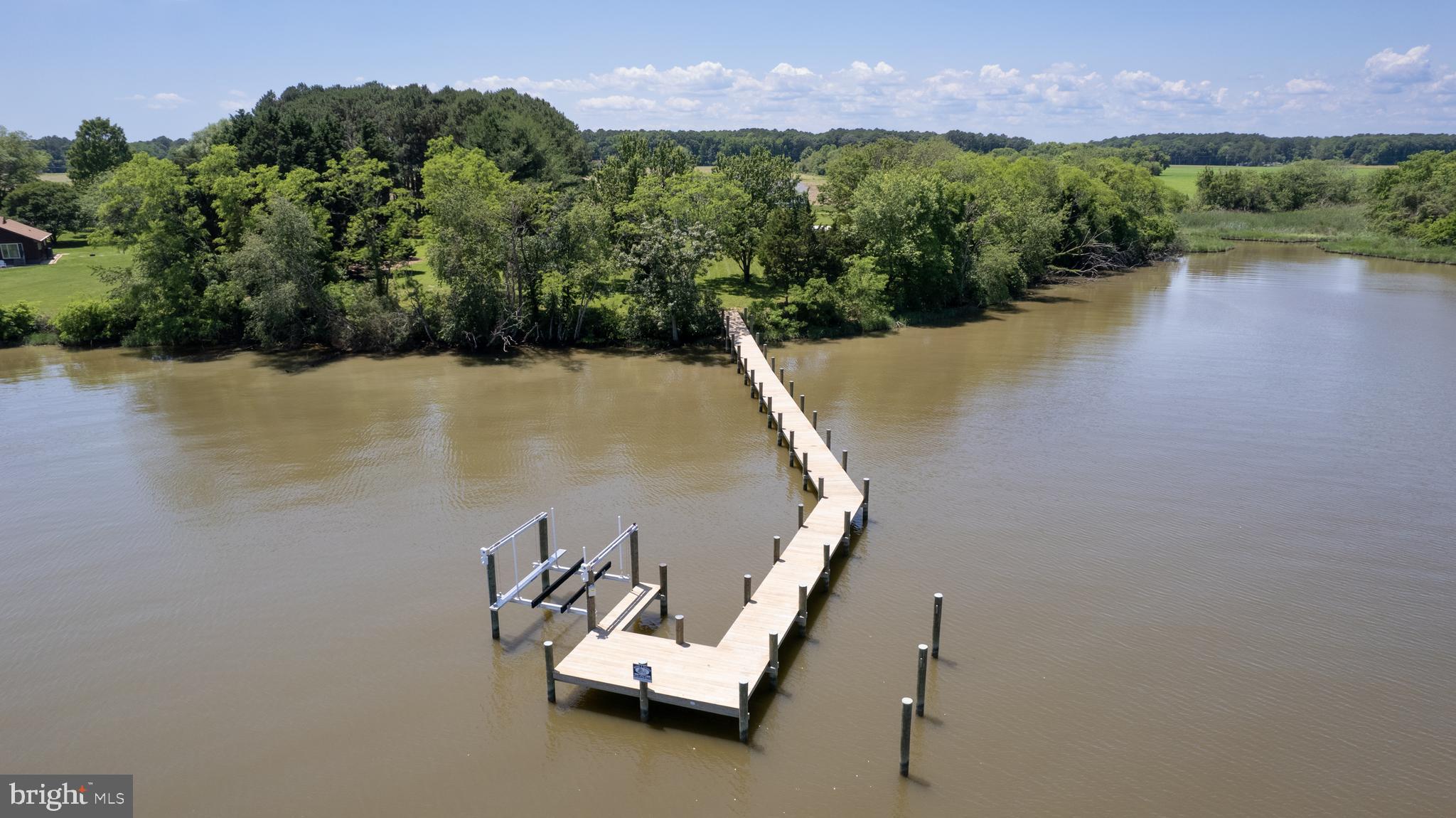 HORNS POINT - Residential