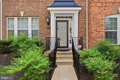 Photo of 27 Steeplechase Drive, LA PLATA, MD 20646 (MLS # MDCH2056144)