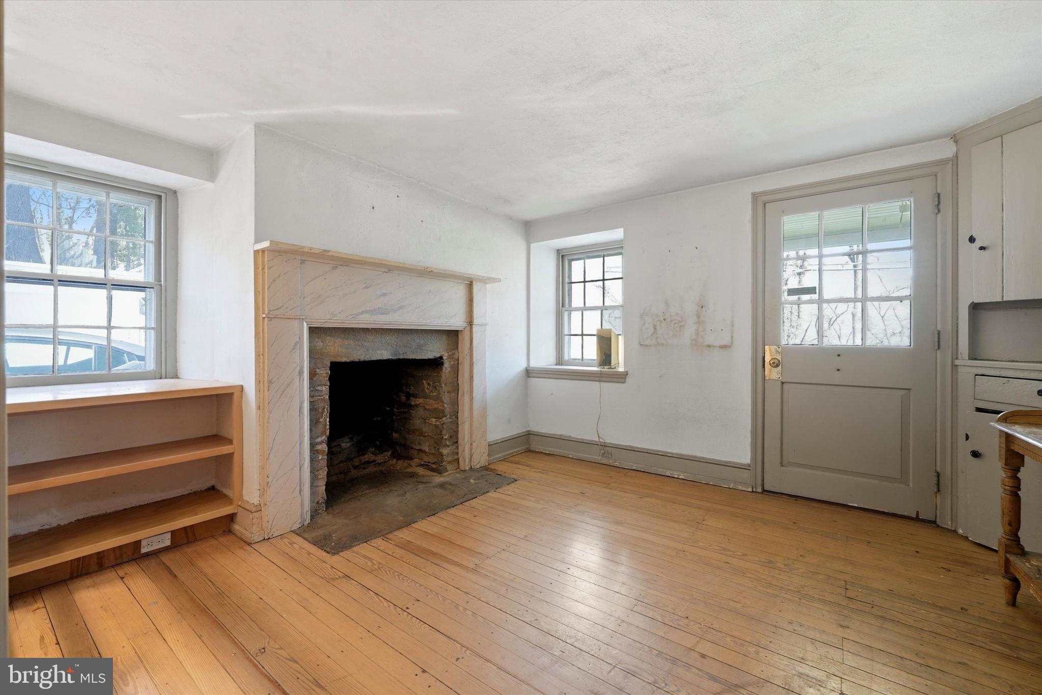 GLADWYNE - Residential