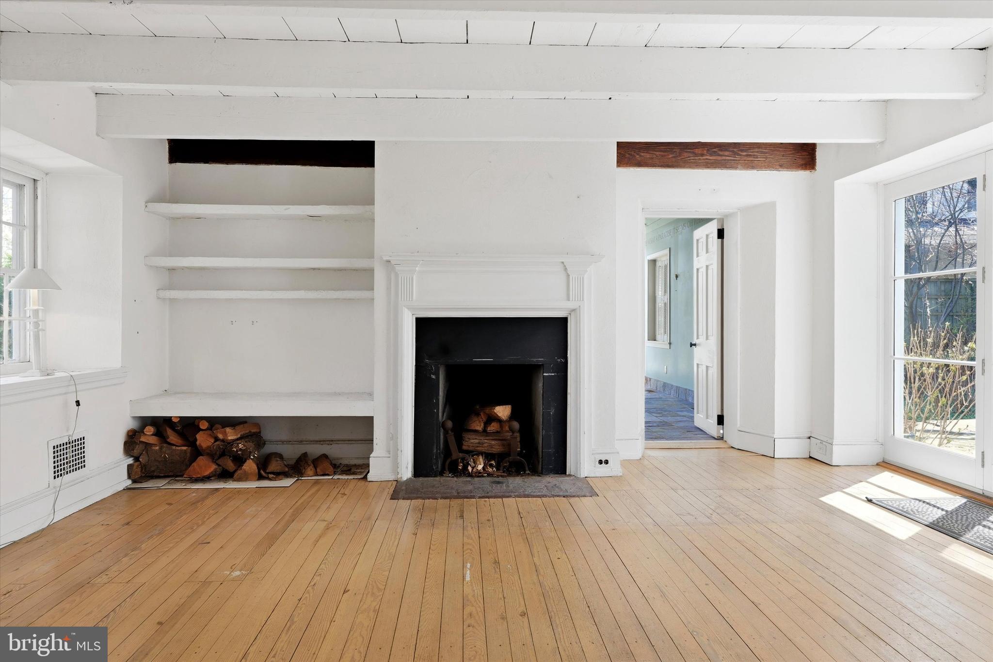 GLADWYNE - Residential