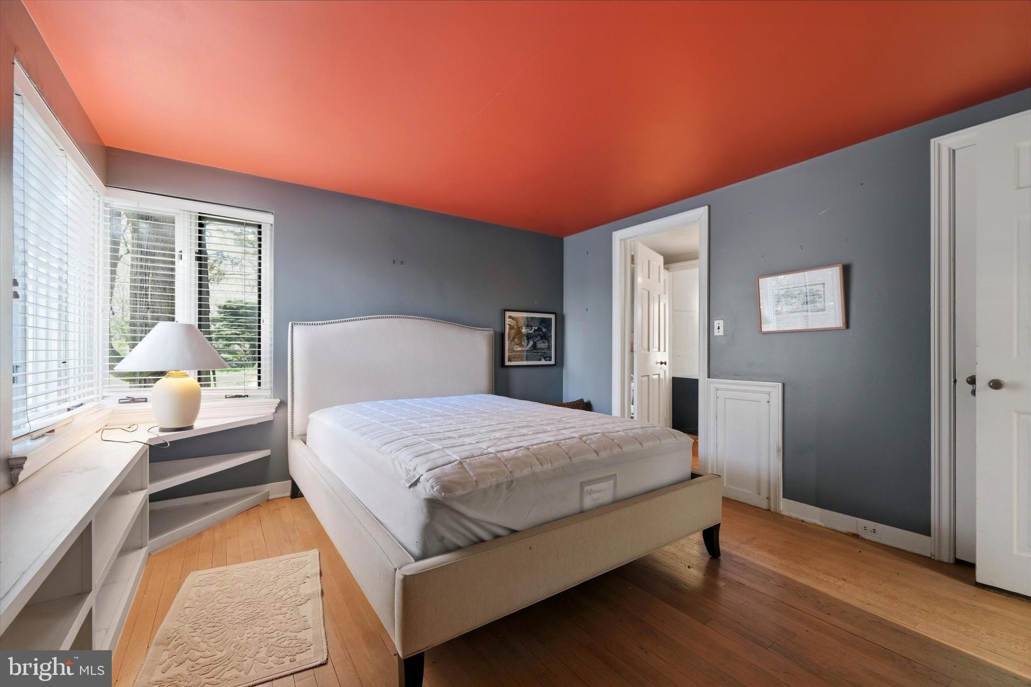 GLADWYNE - Residential