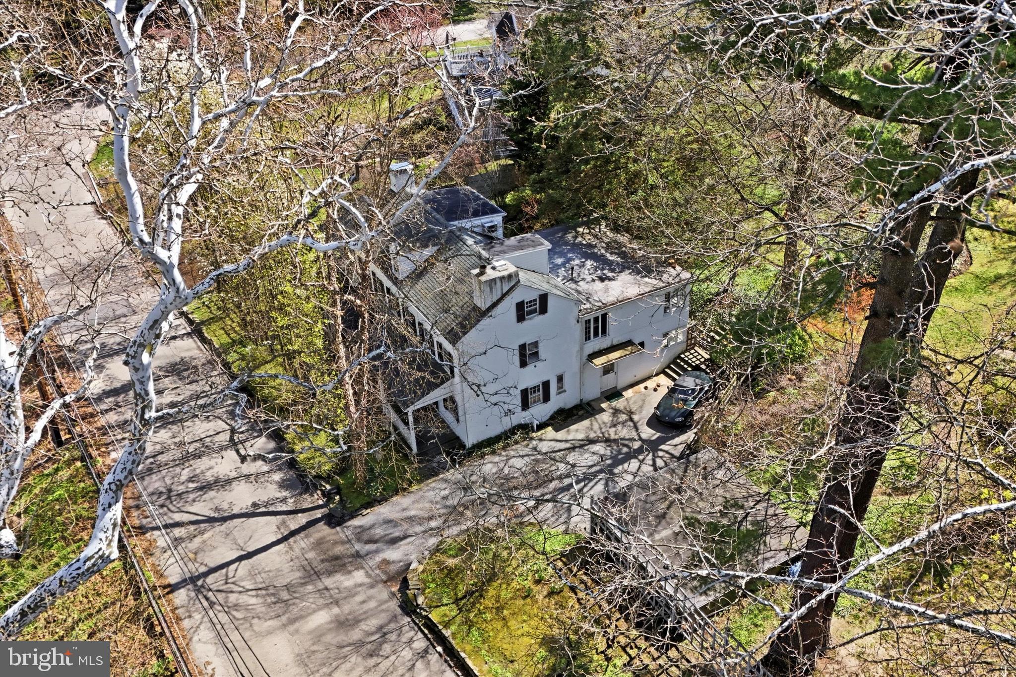 GLADWYNE - Residential