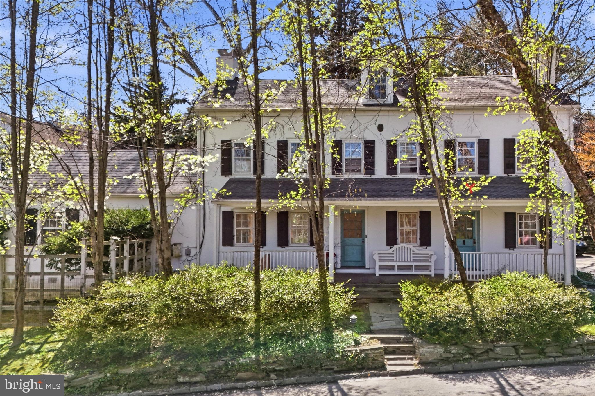 GLADWYNE - Residential