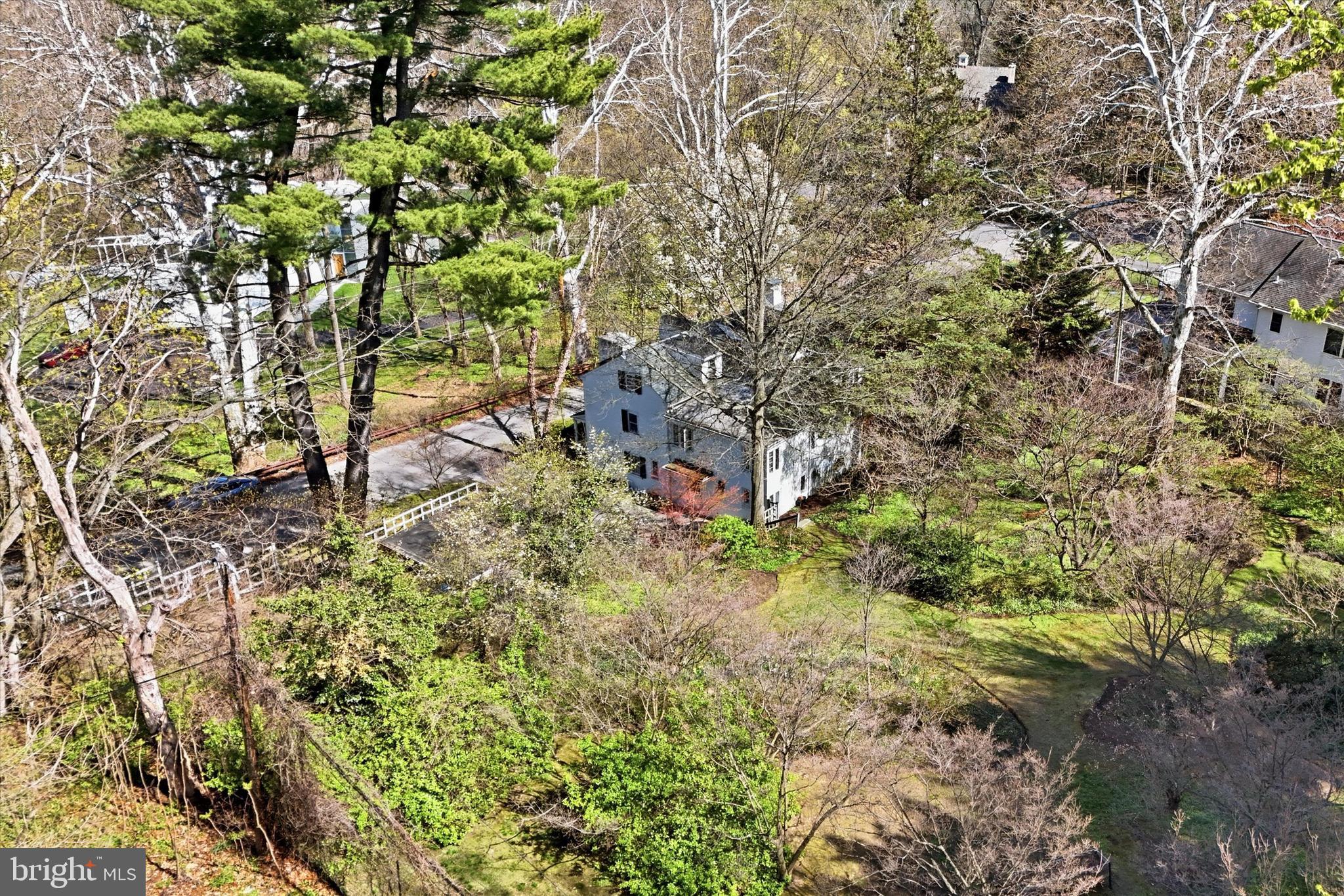 GLADWYNE - Residential