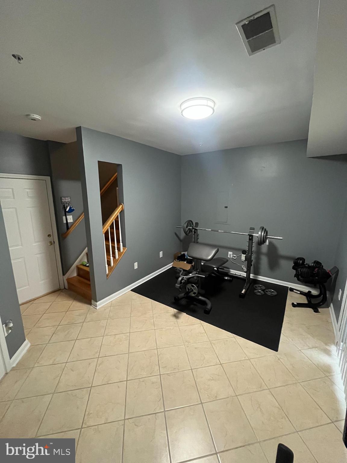 MADISON LANE - Residential Lease