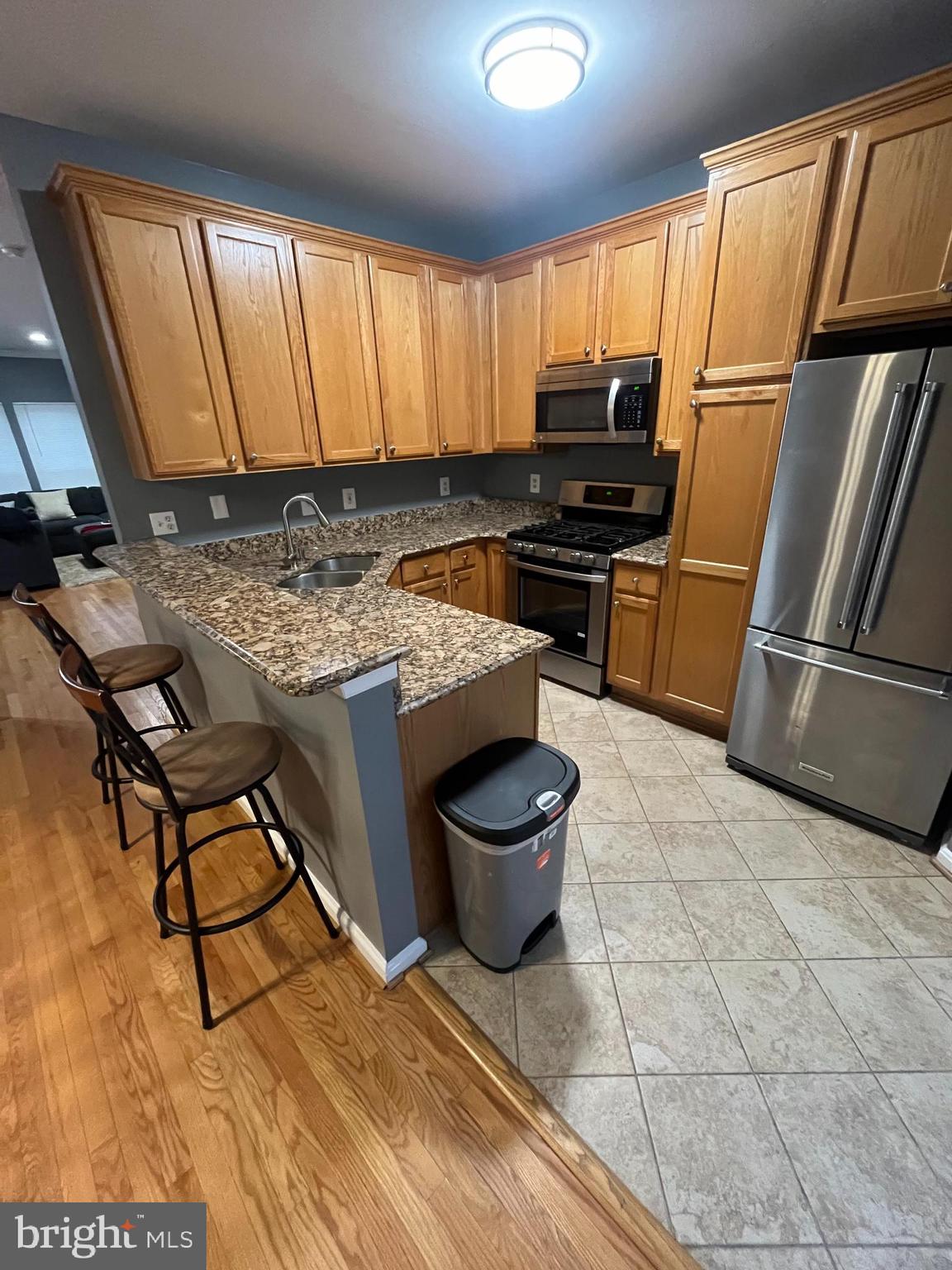 MADISON LANE - Residential Lease