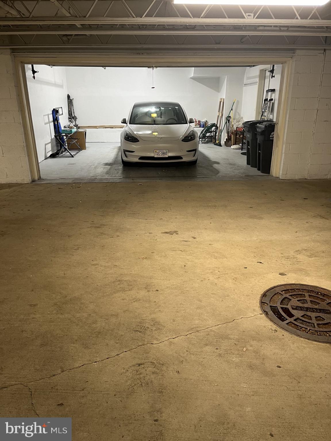 MADISON LANE - Residential Lease