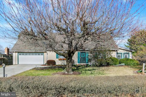 Homes For Sale - 202 Lindy Avenue<br/> YORK SPRINGS, PA 17372