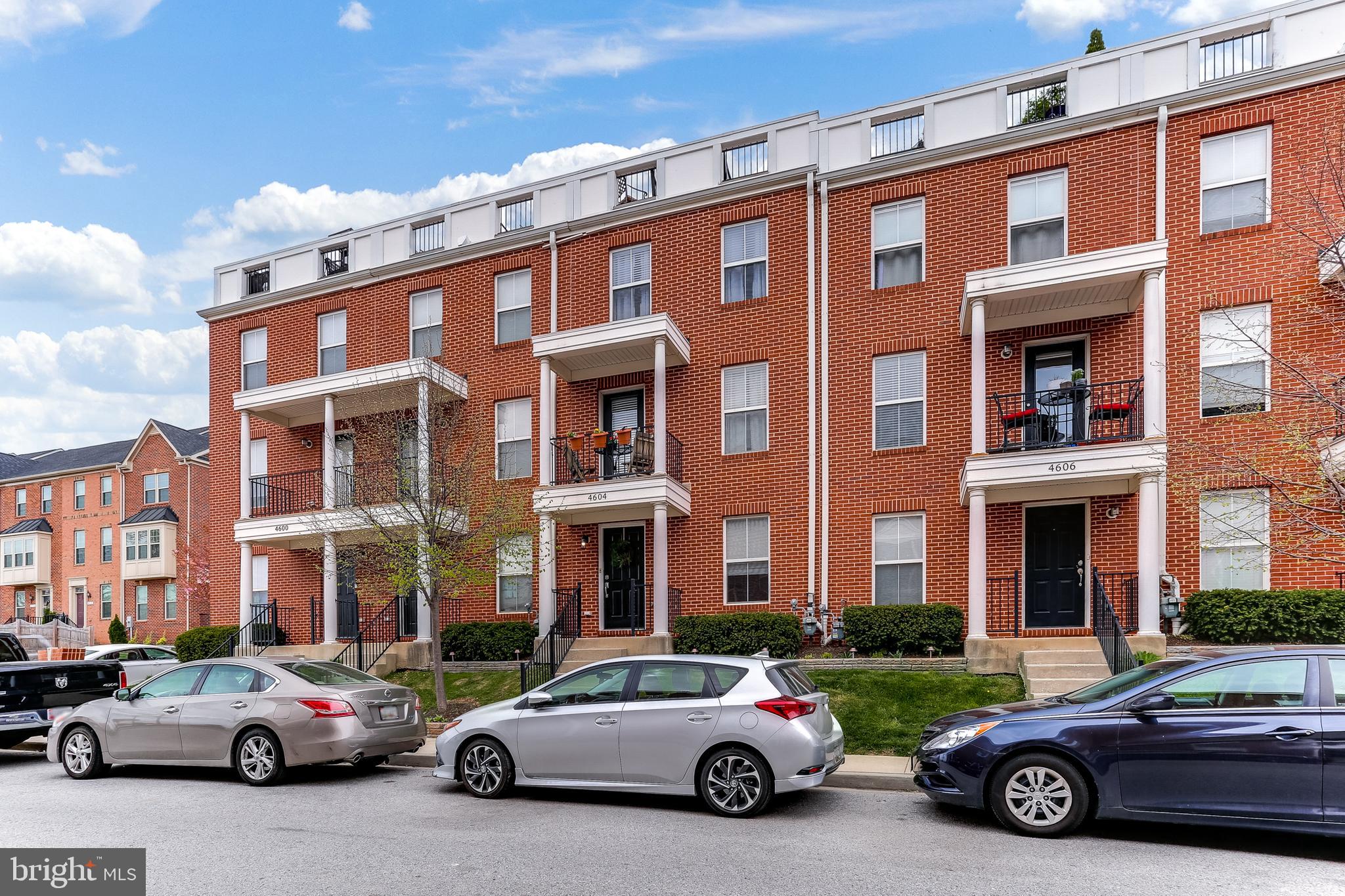 ATHENA SQUARE - Residential