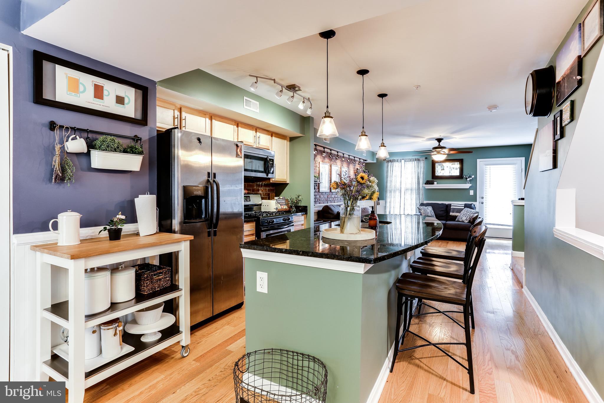 ATHENA SQUARE - Residential