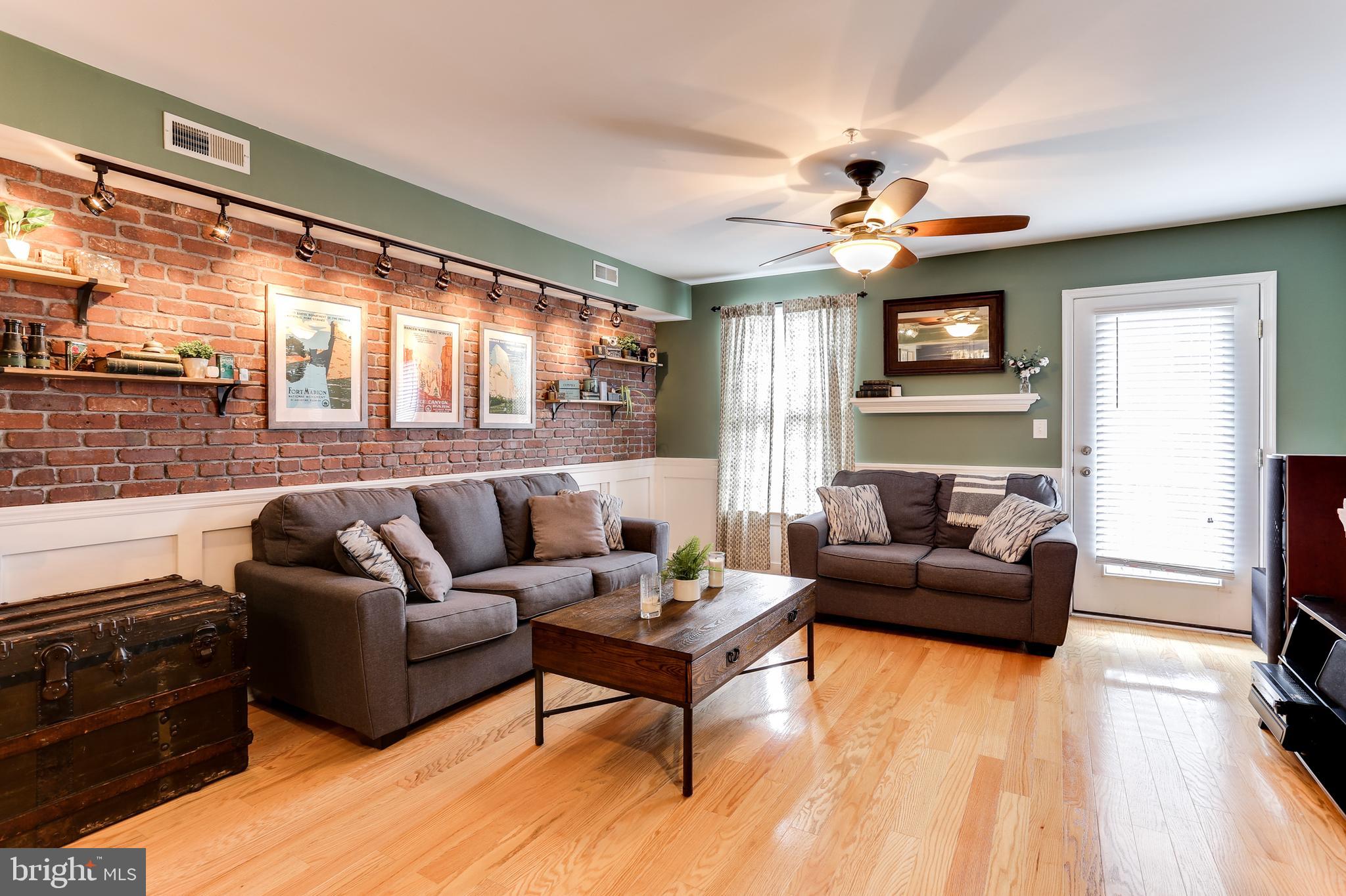 ATHENA SQUARE - Residential