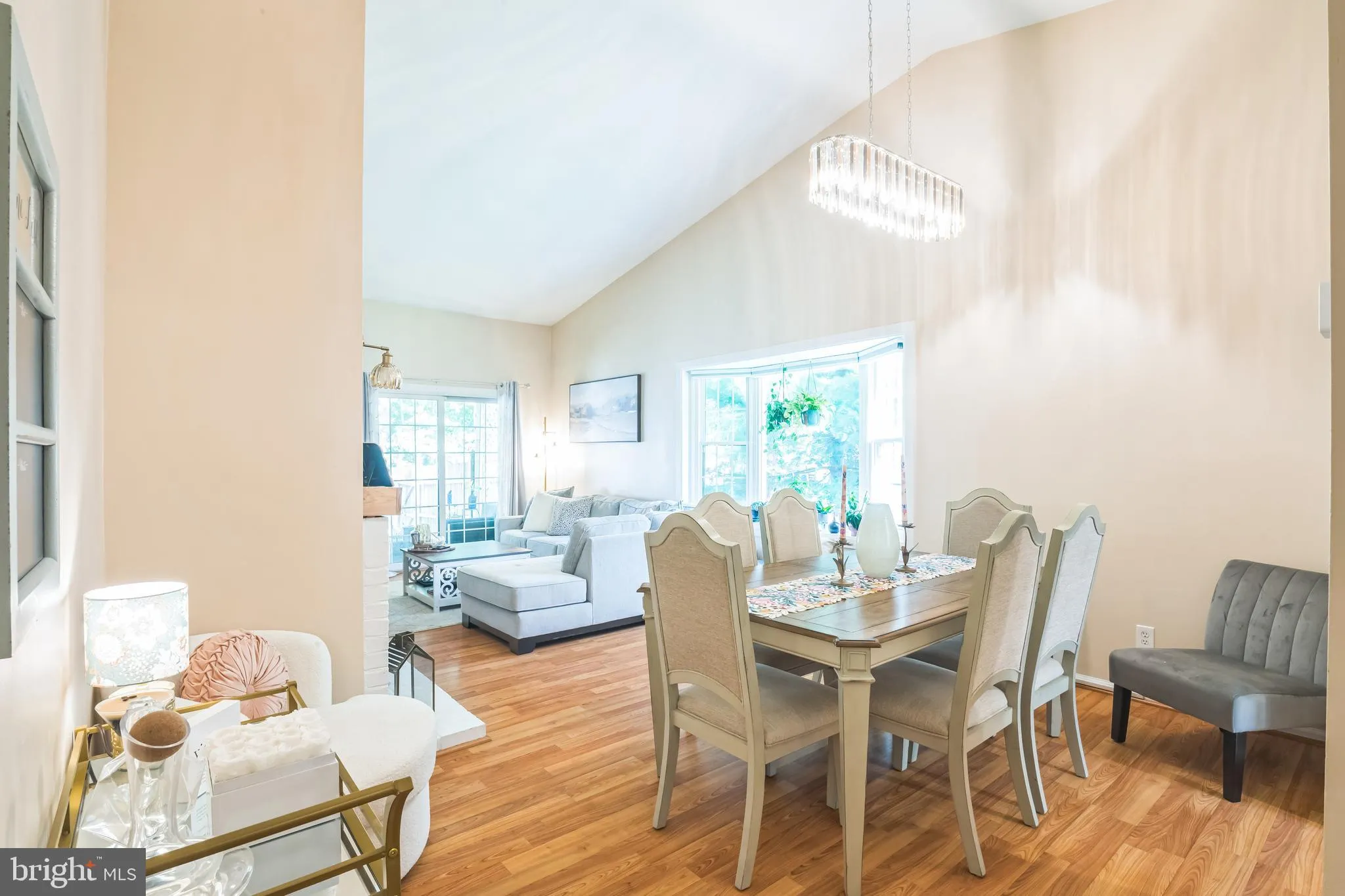 Marlton, New Jersey 08053, United States, 2 Bedrooms Bedrooms, ,1 BathroomBathrooms,Residential,Contingent,184095