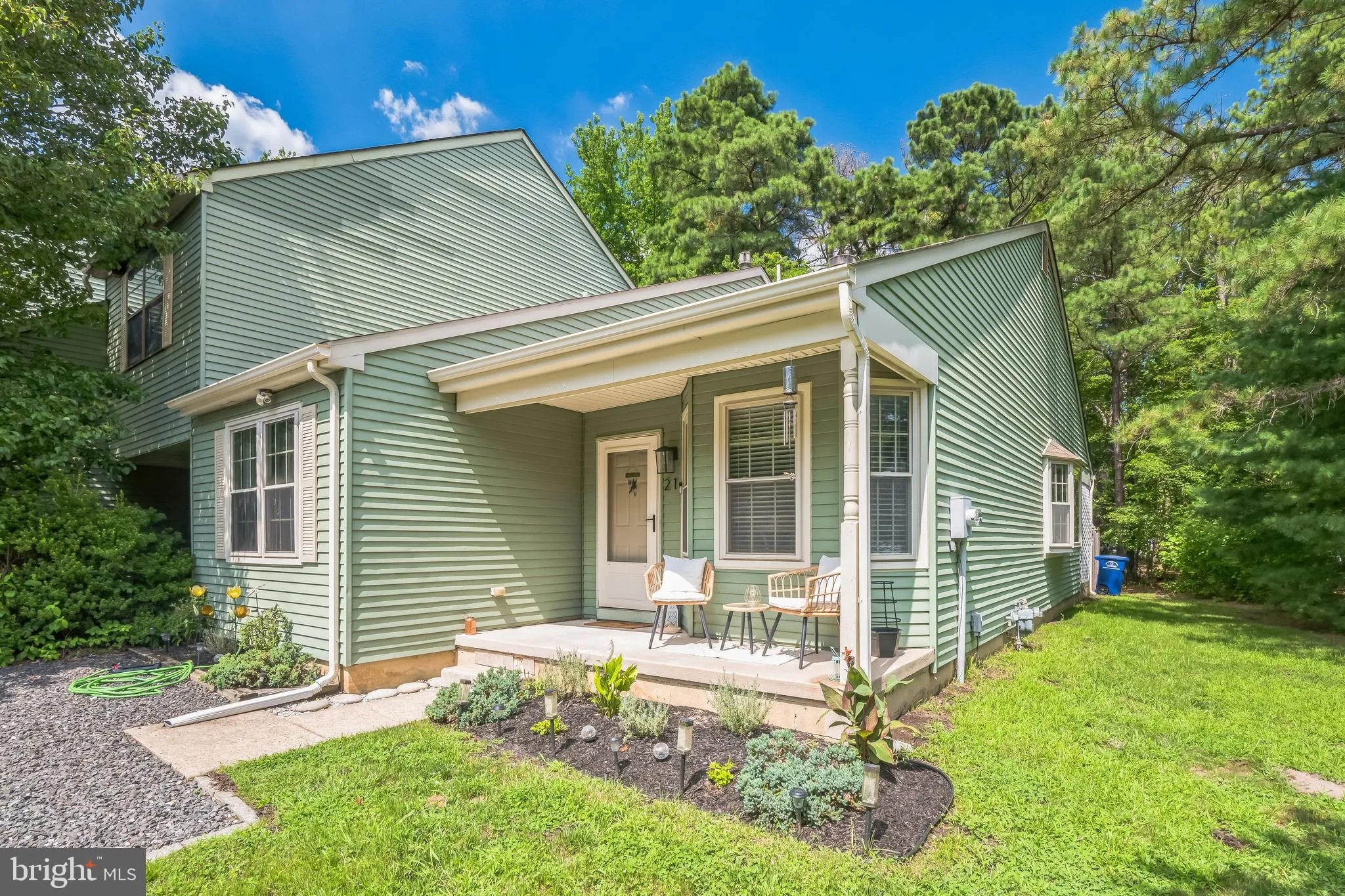 Marlton, New Jersey 08053, United States, 2 Bedrooms Bedrooms, ,1 BathroomBathrooms,Residential,Contingent,184095