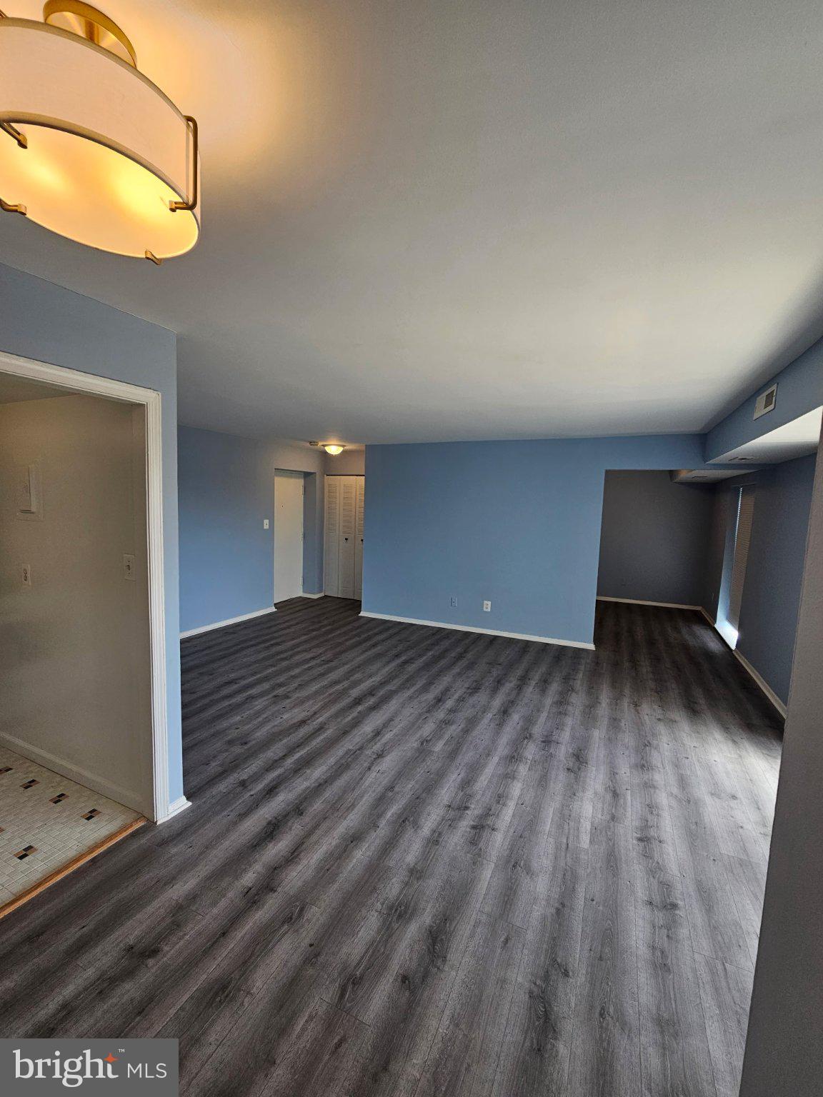 6147 LEESBURG PIKE 610