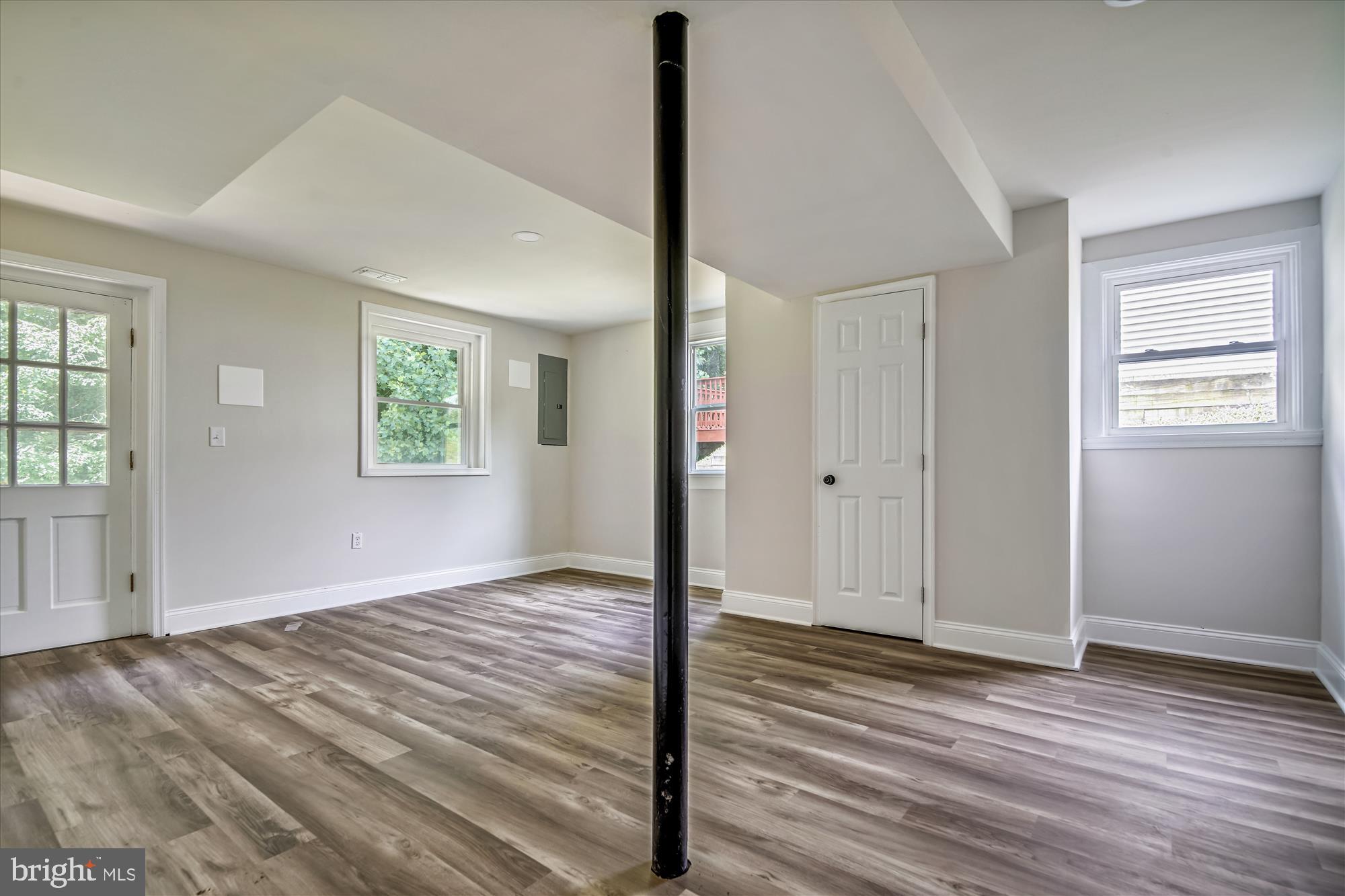 MARLTON - Residential