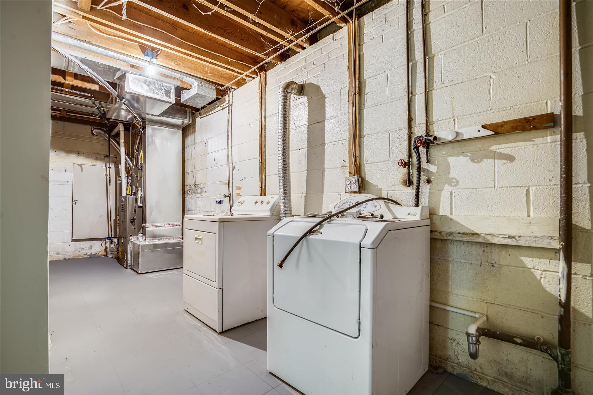 MARLTON - Residential