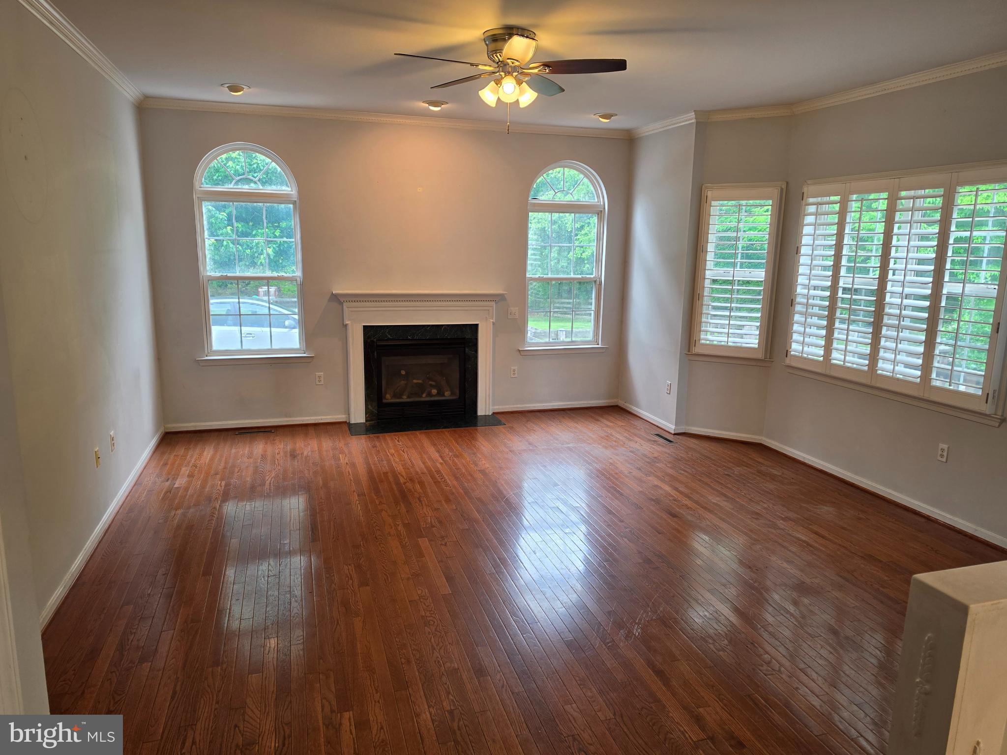 PERRY'S CHOICE - Residential
