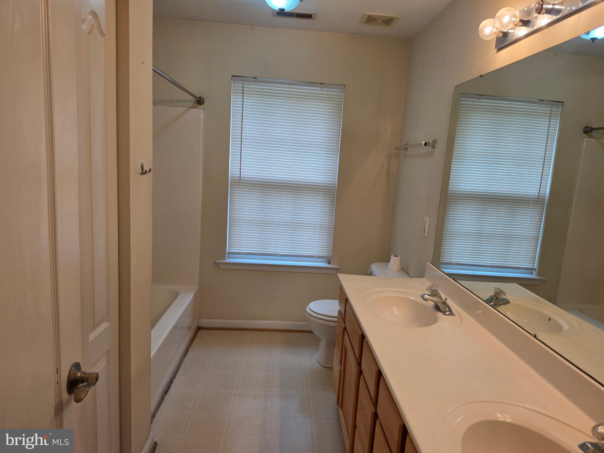 PERRY'S CHOICE - Residential