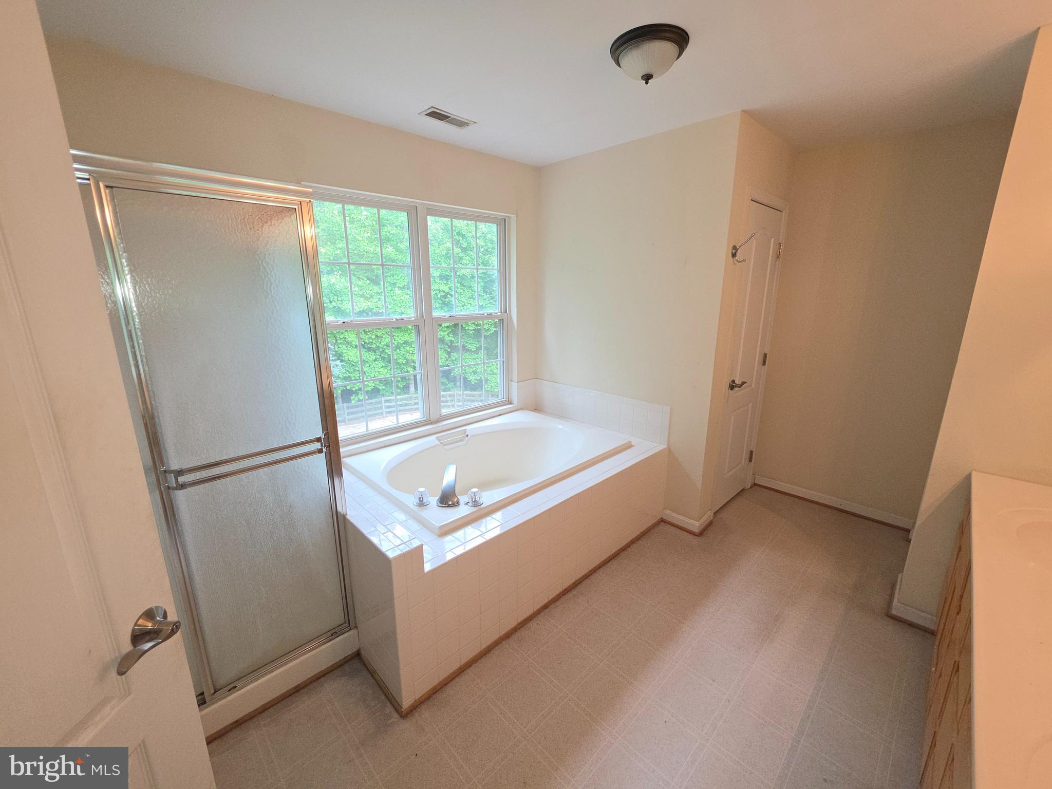 PERRY'S CHOICE - Residential