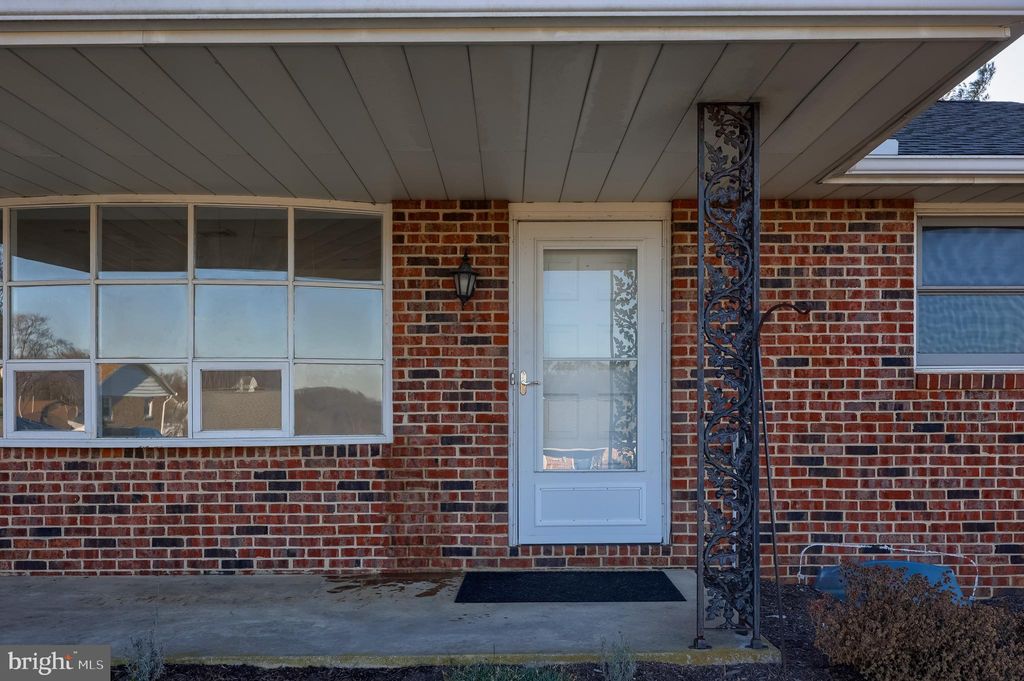 Photo of 20 Hillside Drive, YORK, PA 17407 (MLS # PAYK2095502)