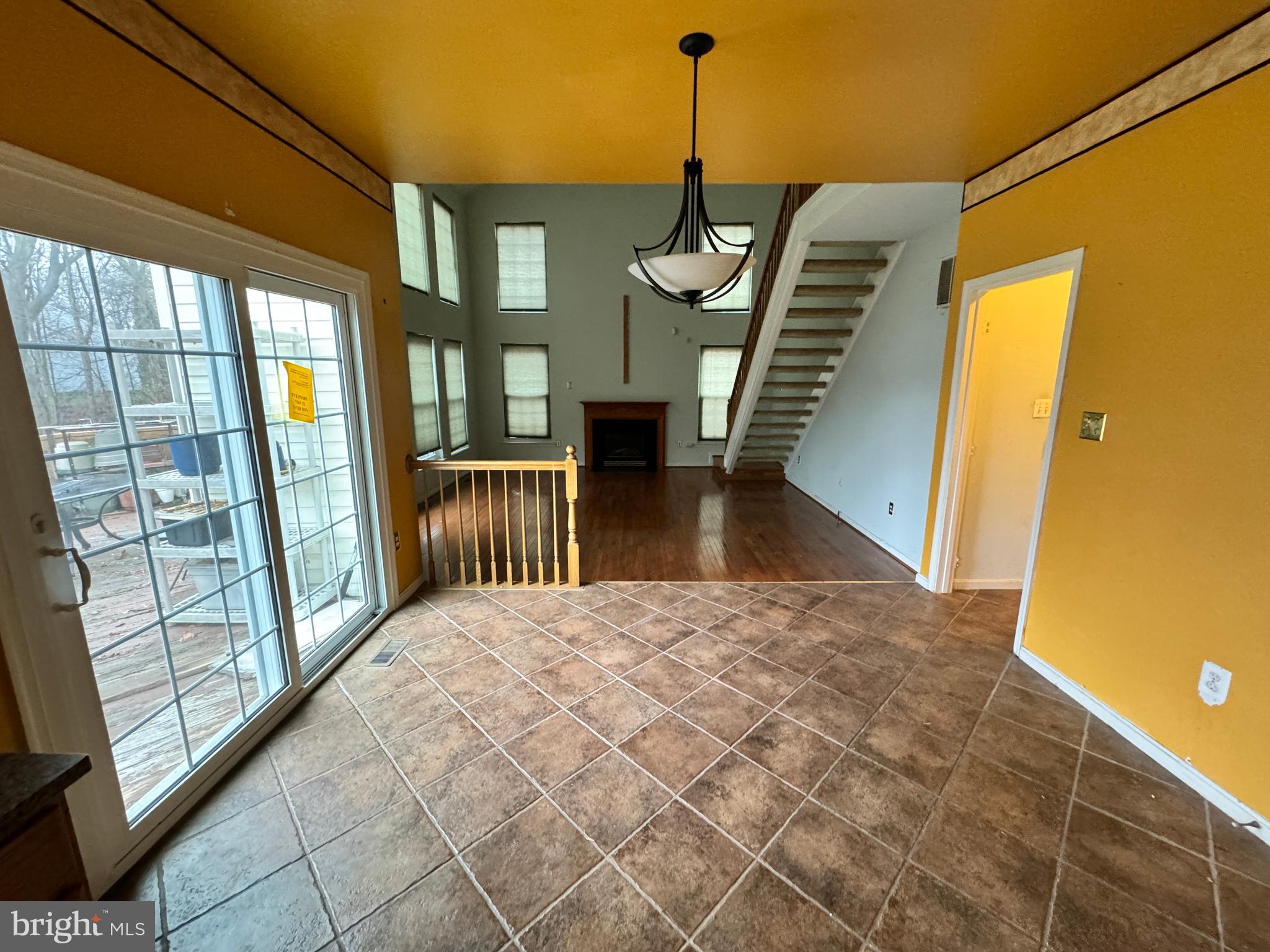 ASHFORD - Residential