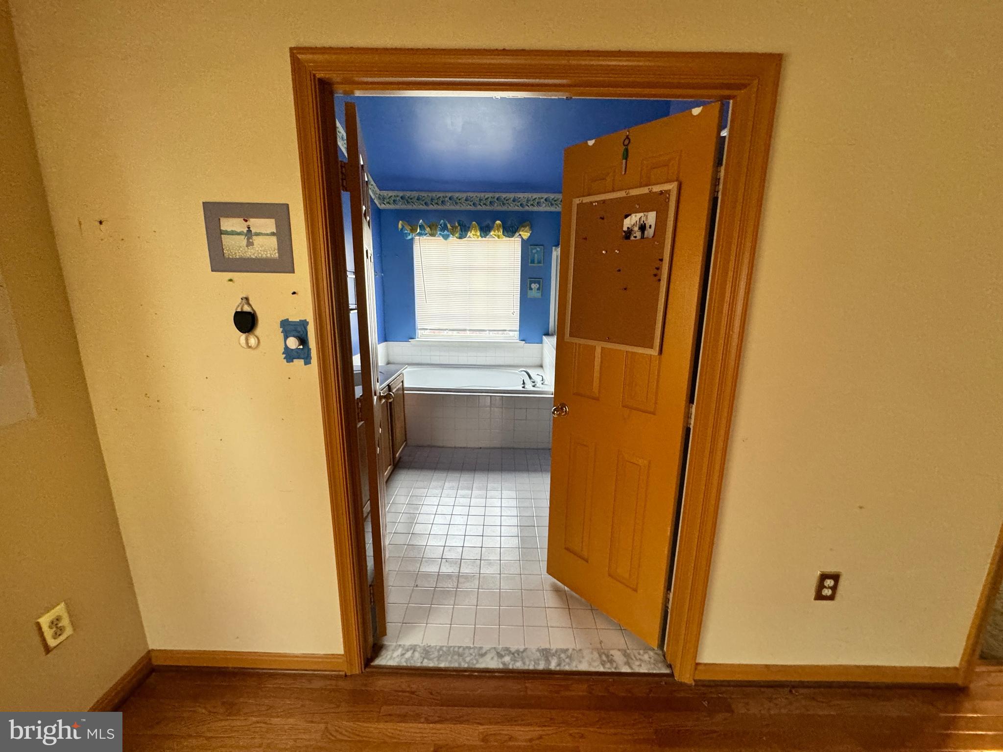 ASHFORD - Residential