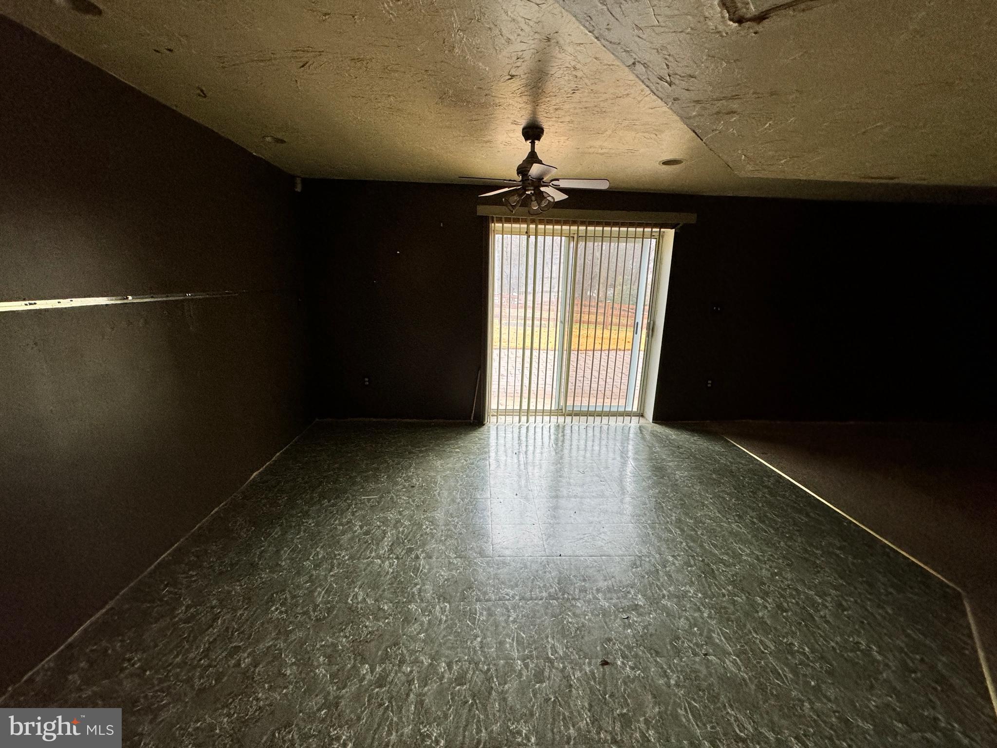 ASHFORD - Residential