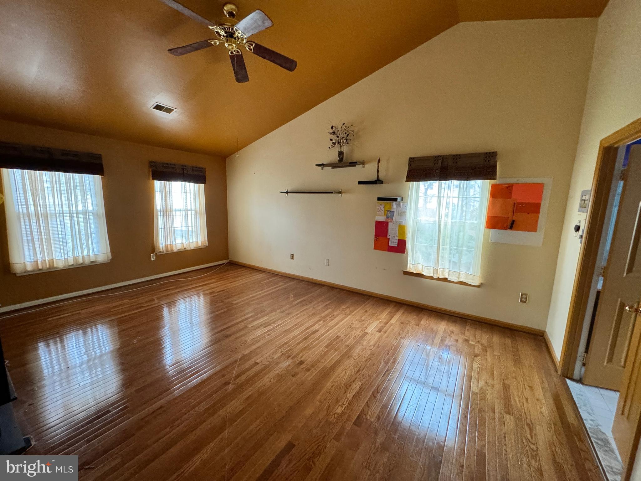 ASHFORD - Residential