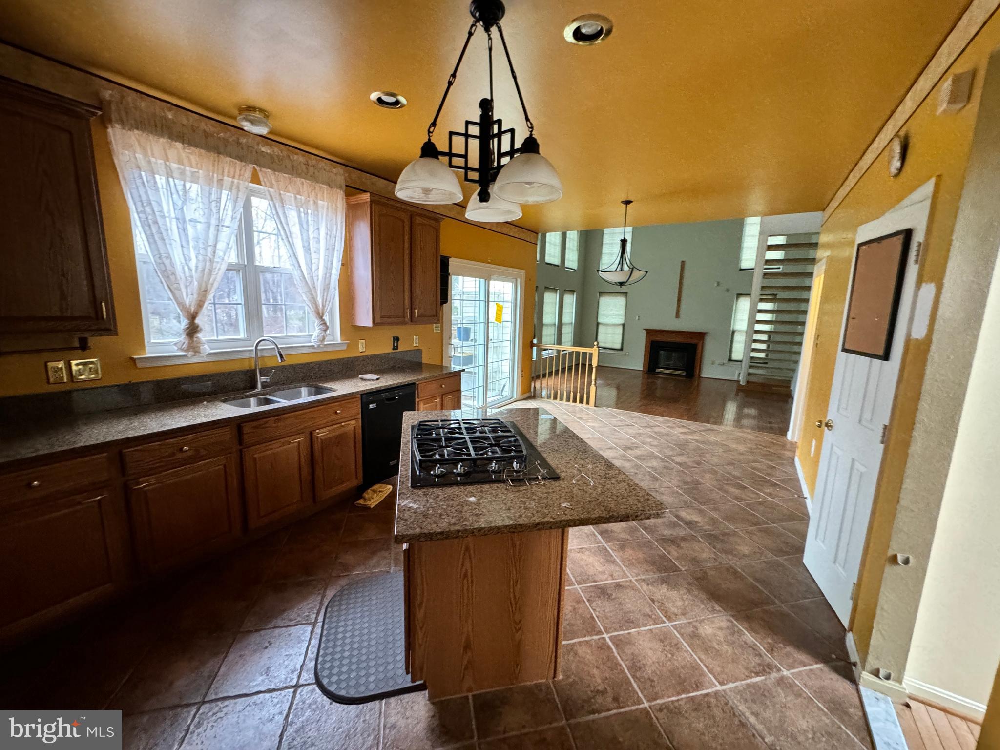 ASHFORD - Residential