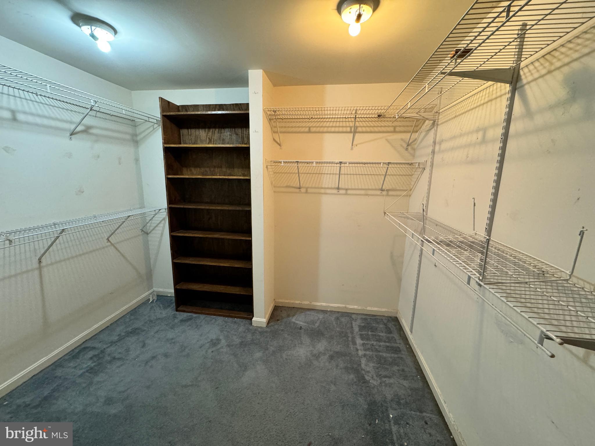 ASHFORD - Residential