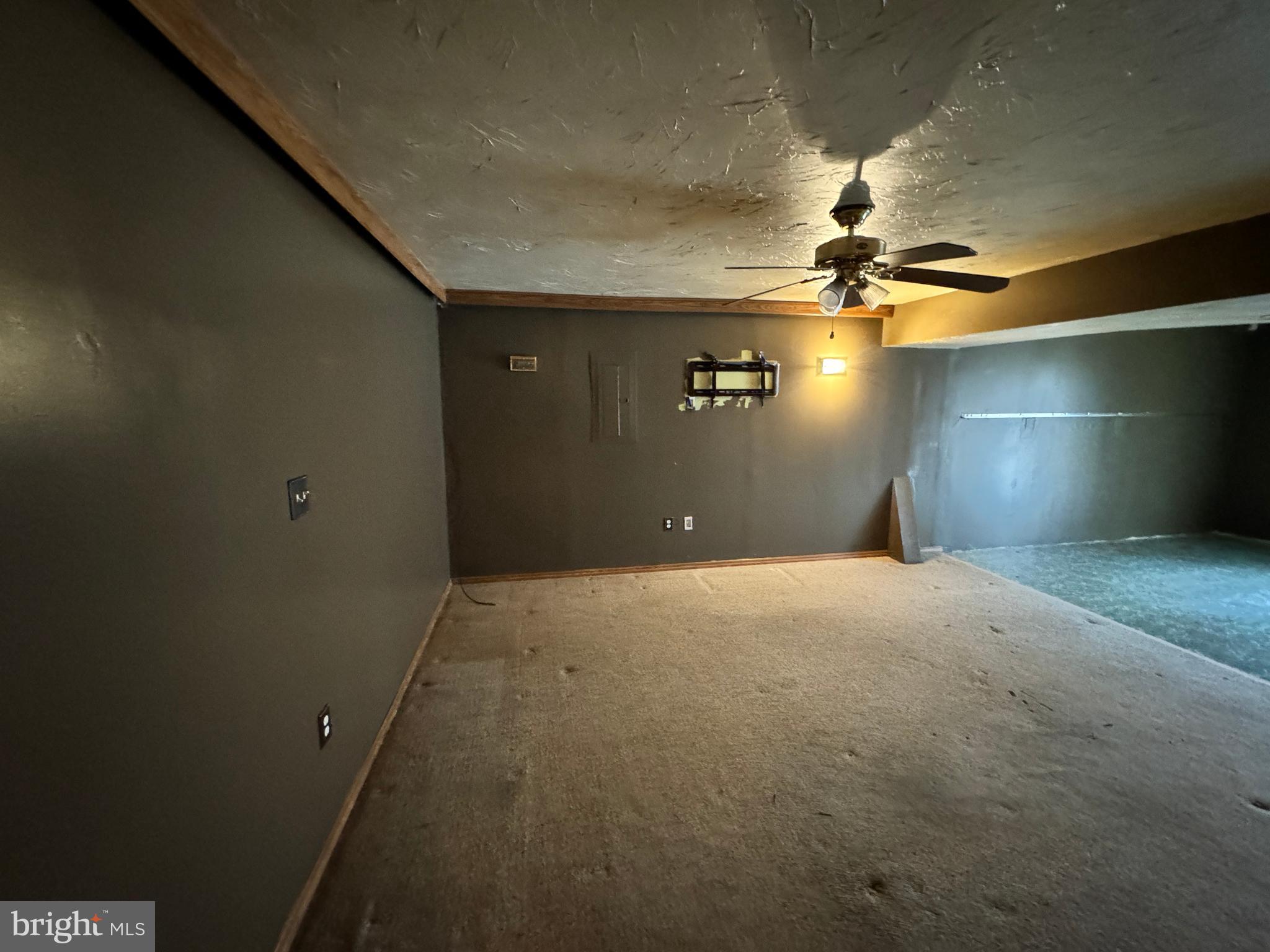 ASHFORD - Residential