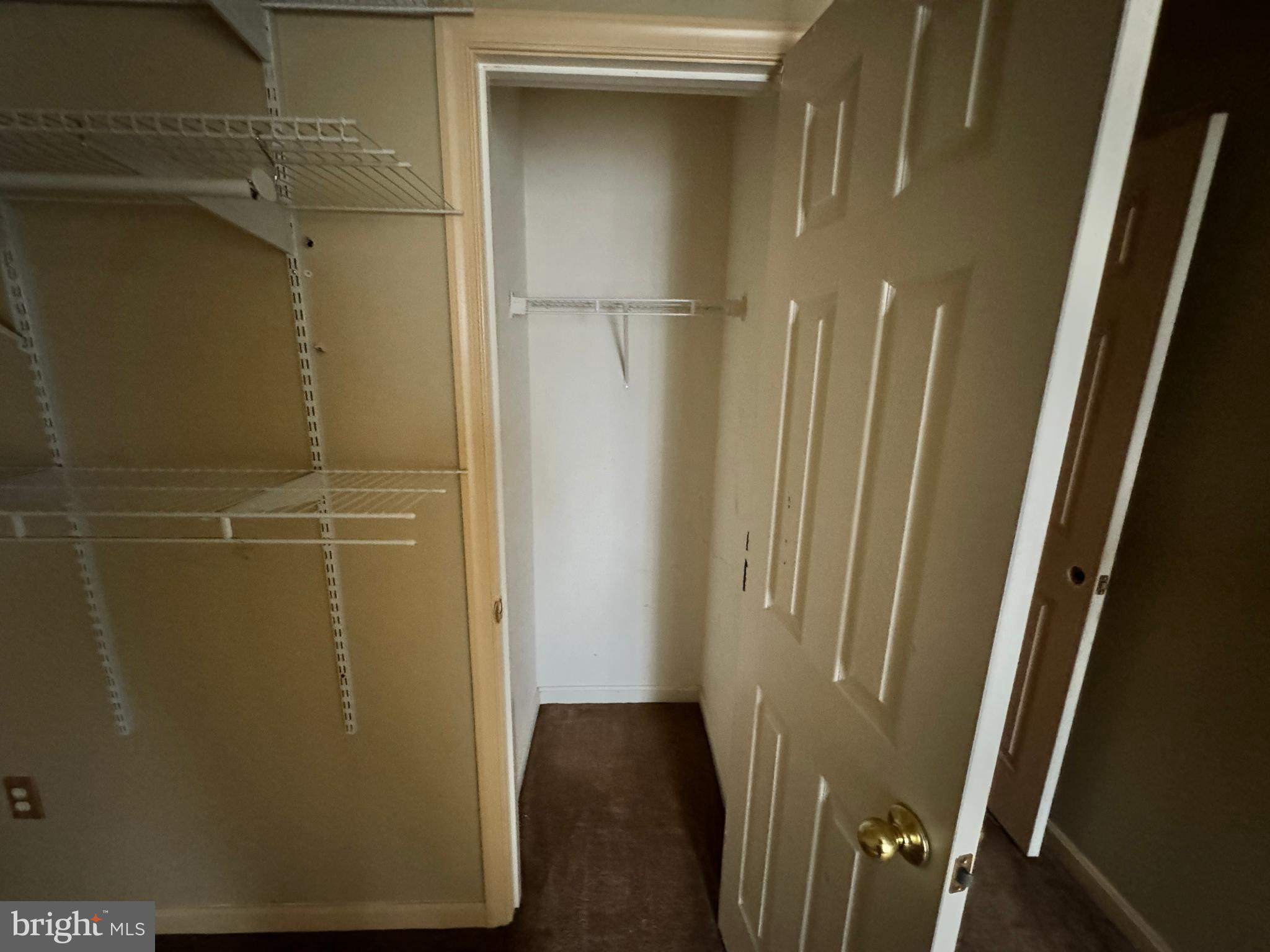 ASHFORD - Residential