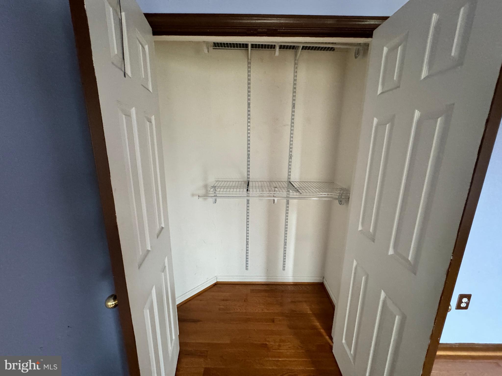 ASHFORD - Residential