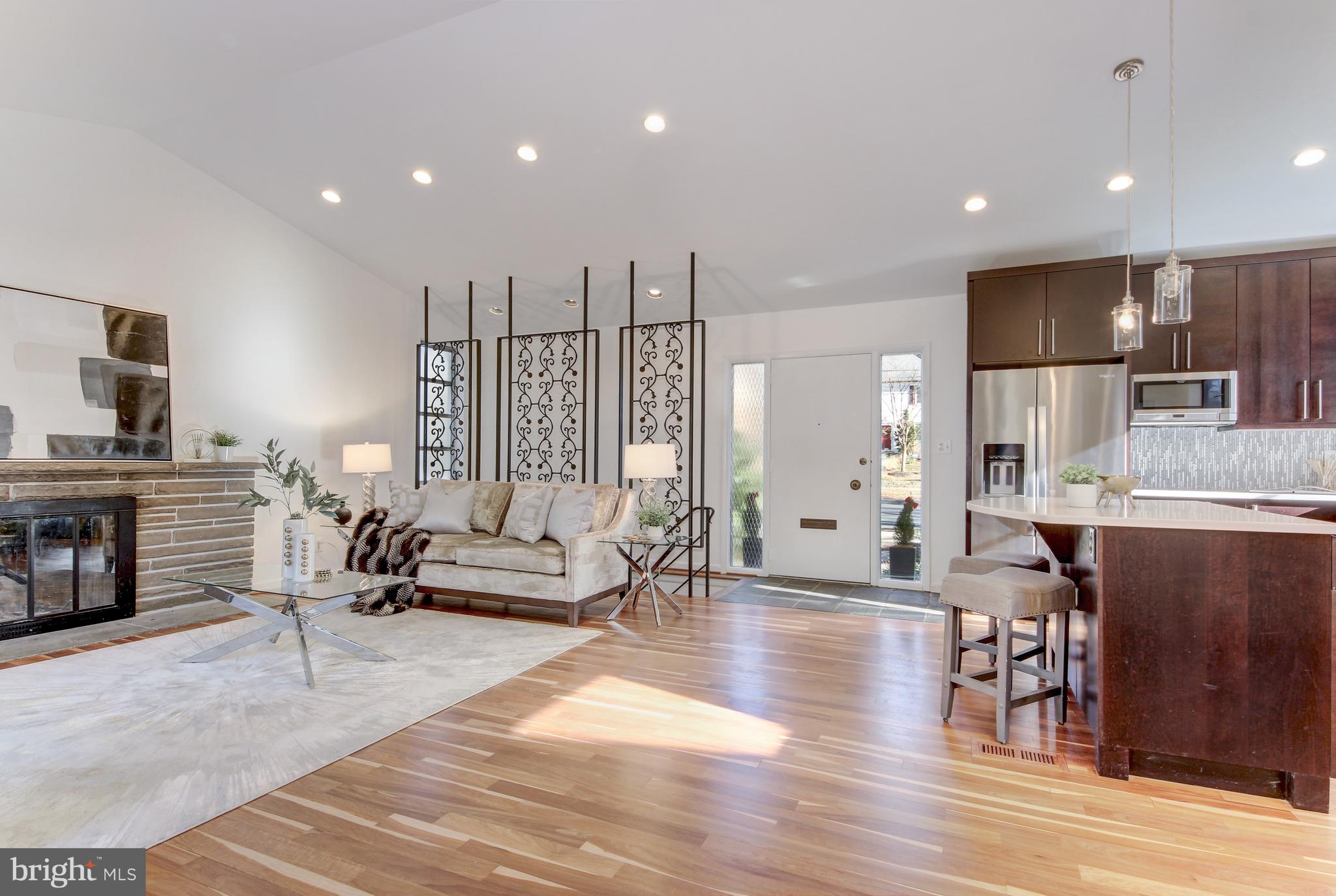 5814 MACARTHUR BOULEVARD NW