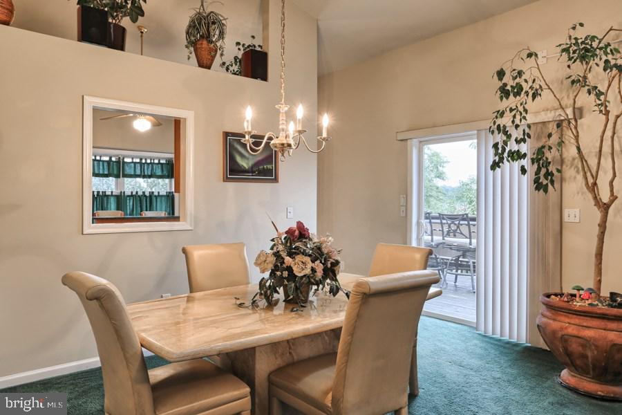 FIELDSTONE FARMS - Residential