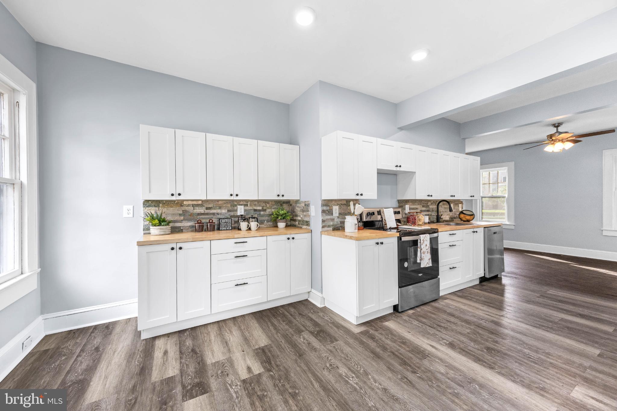 NEWTOWN HISTORIC DISTRIC - Residential