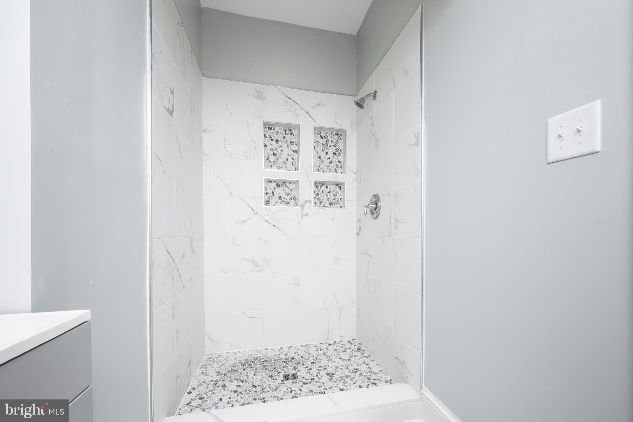 NEWTOWN HISTORIC DISTRIC - Residential