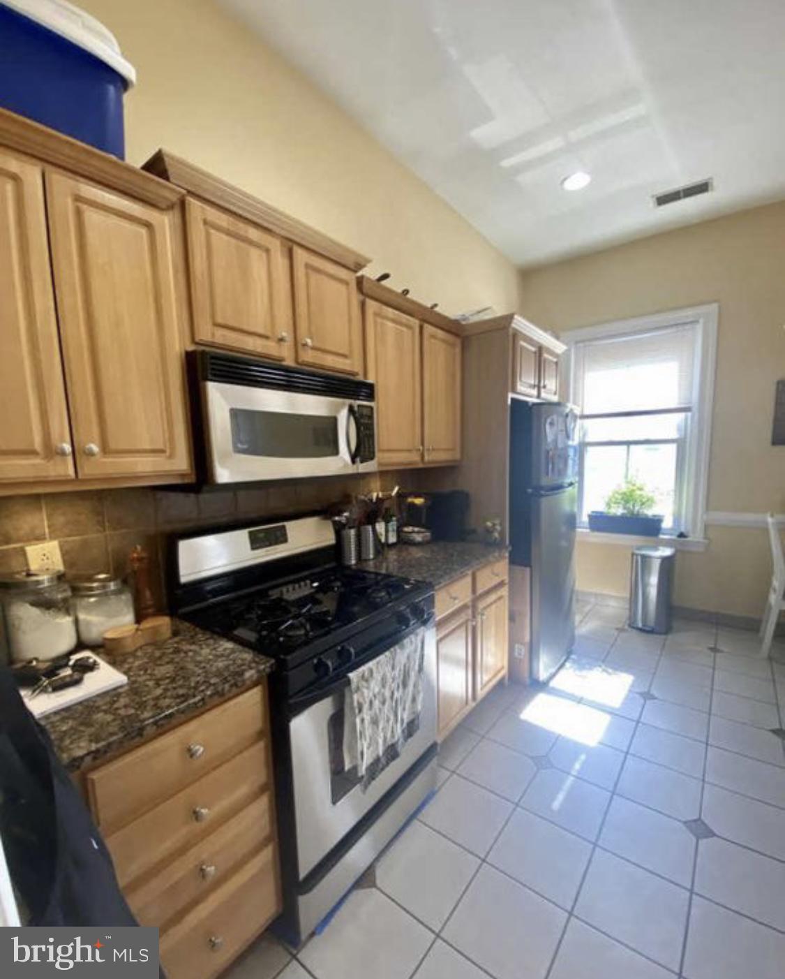 CONSHOHOCKEN - Residential Lease