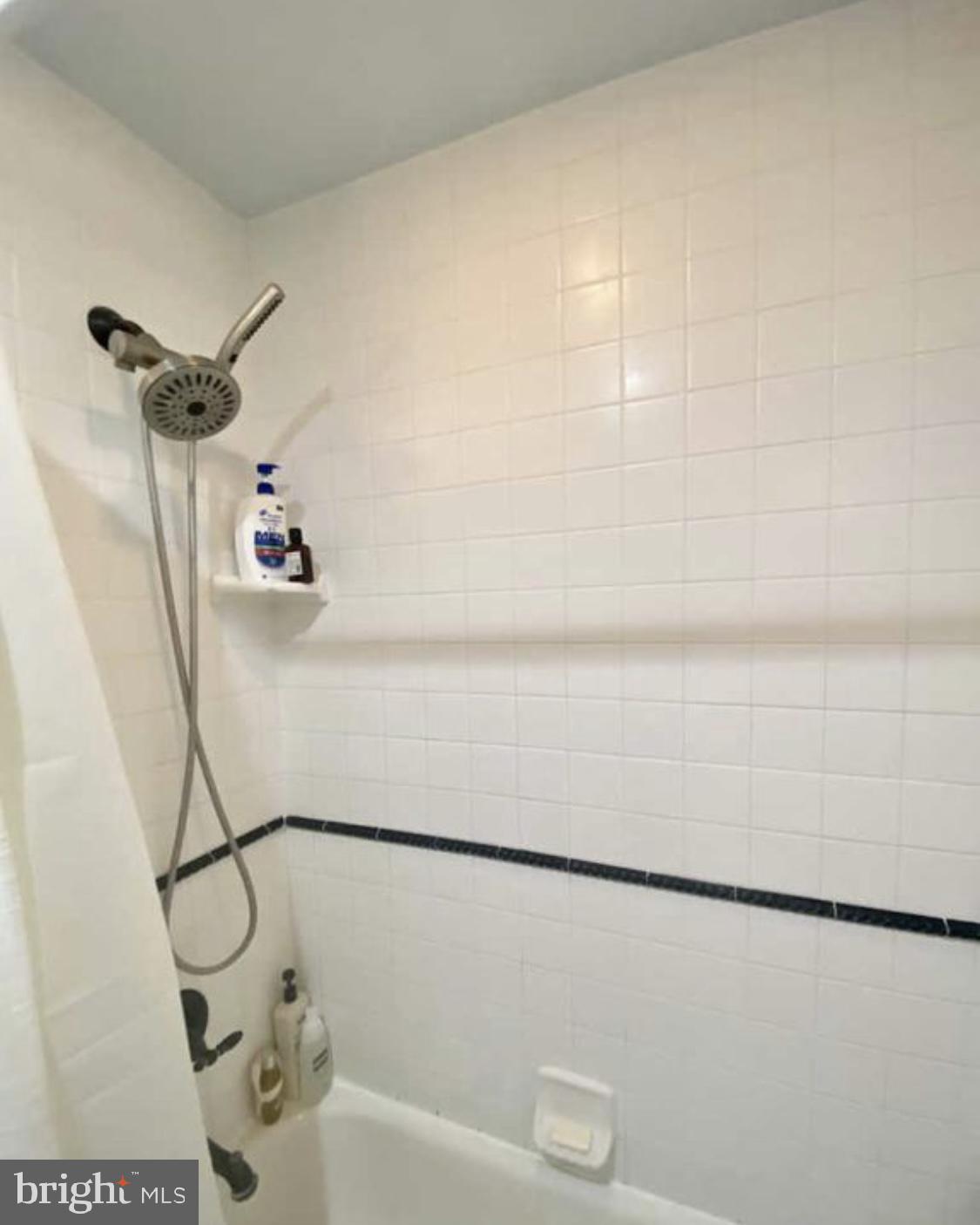 CONSHOHOCKEN - Residential Lease