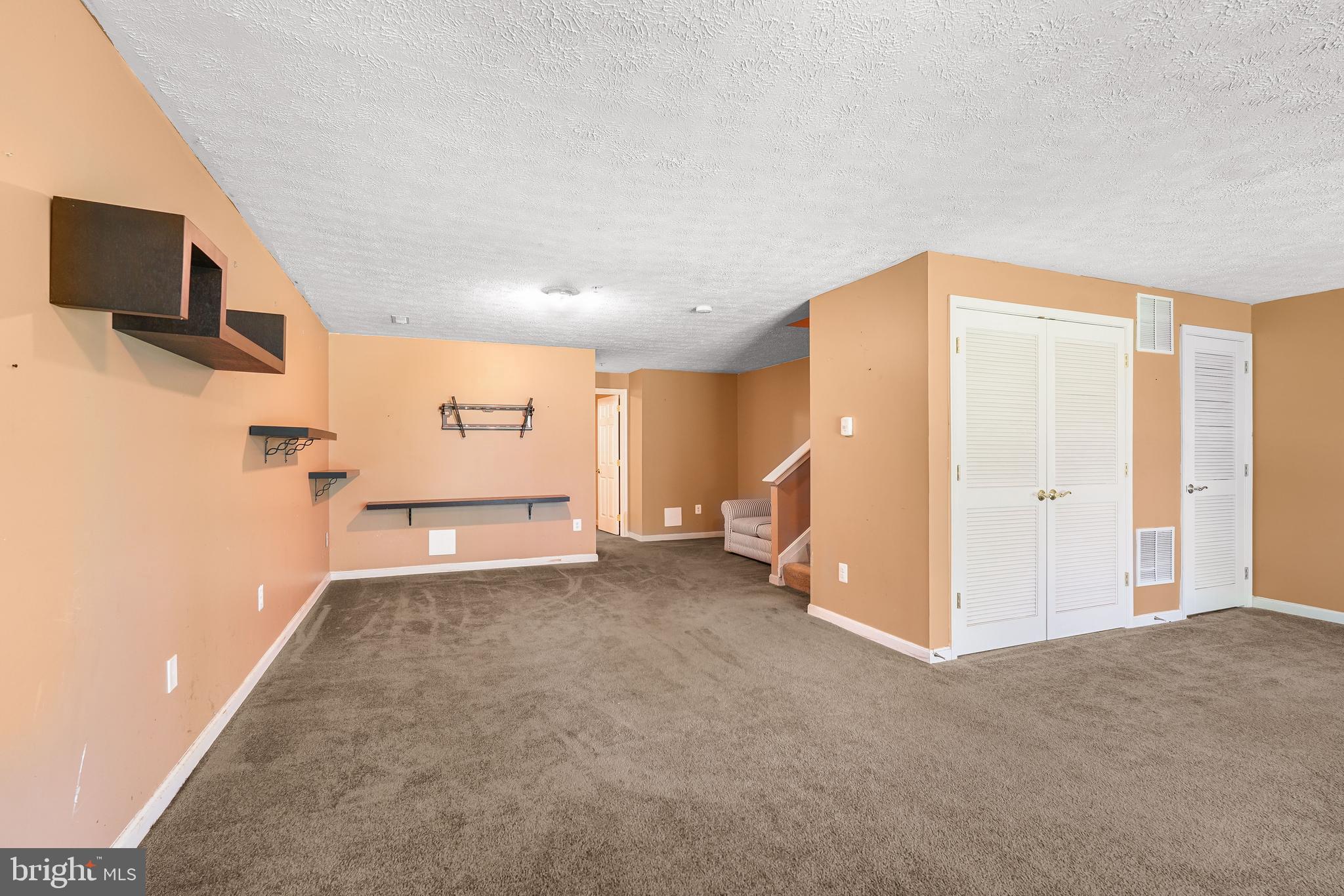 FRENCHTOWN CROSSING - Residential