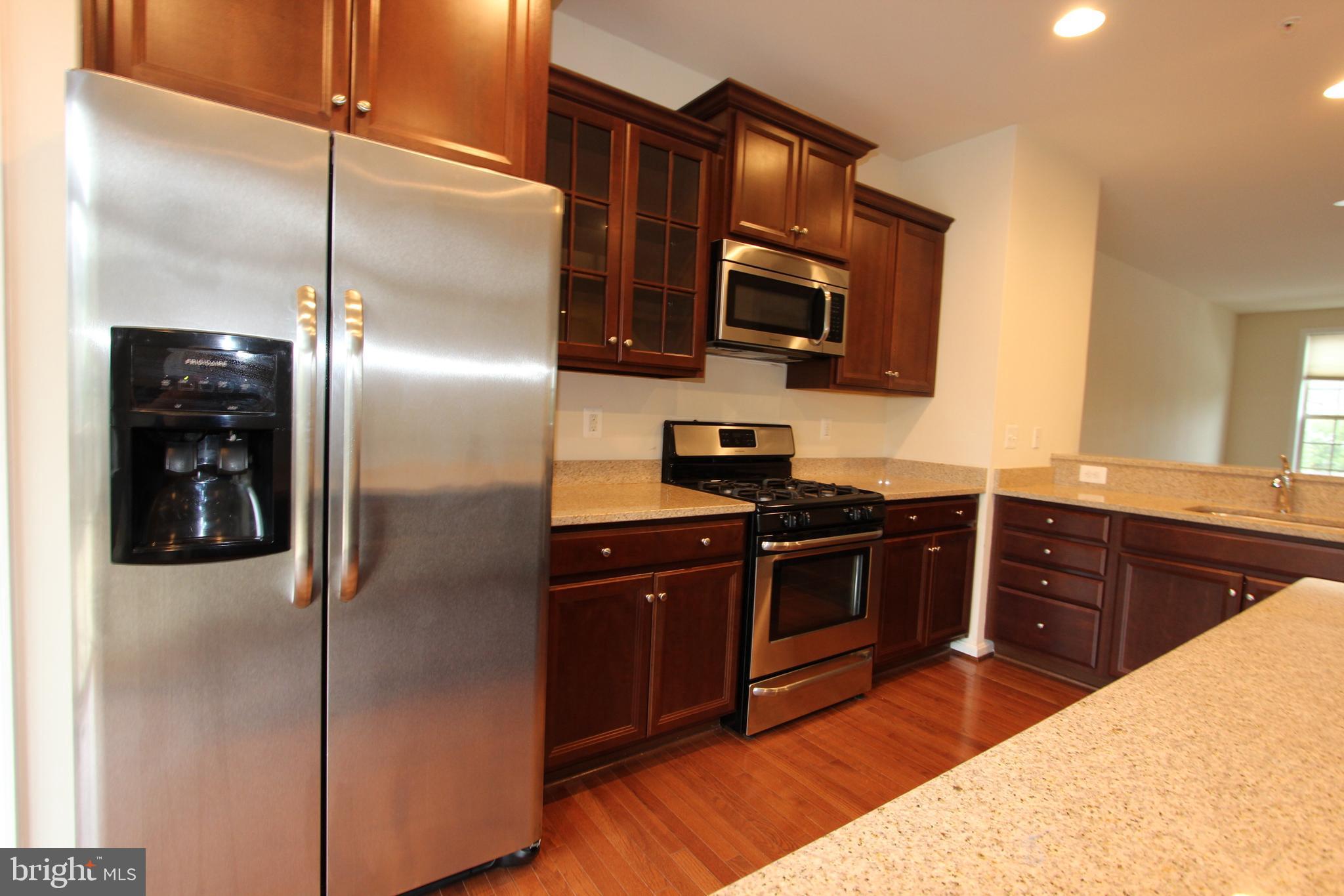 CANTERBURY VILLAGE - Residential Lease