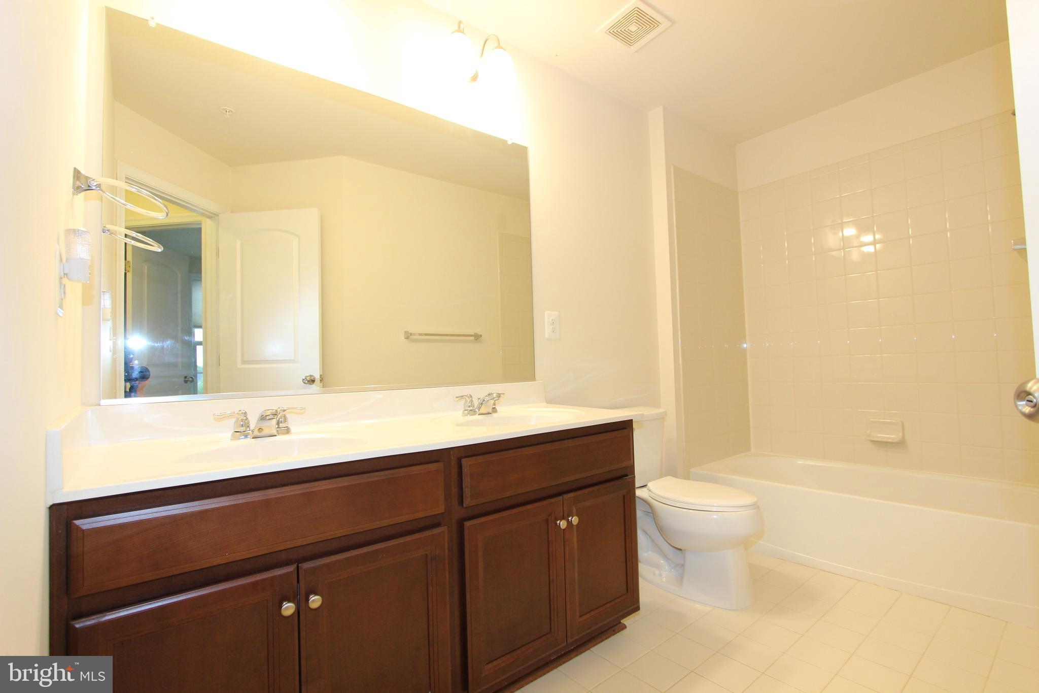 CANTERBURY VILLAGE - Residential Lease