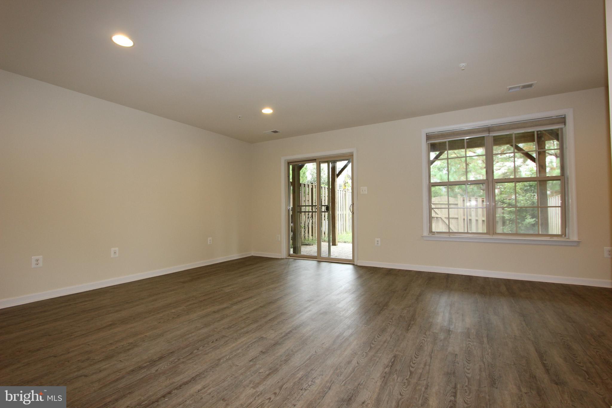 CANTERBURY VILLAGE - Residential Lease