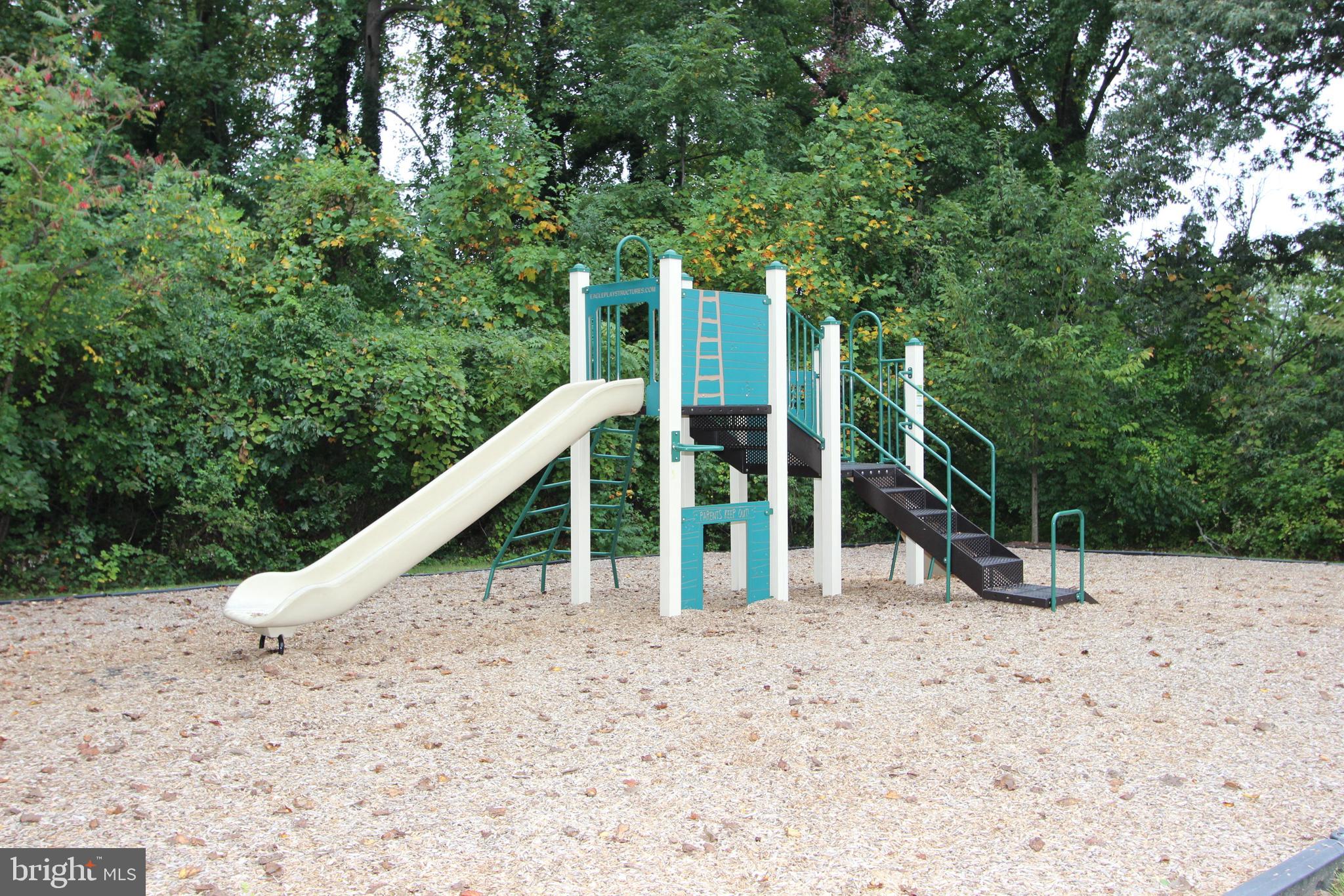 CANTERBURY VILLAGE - Residential Lease