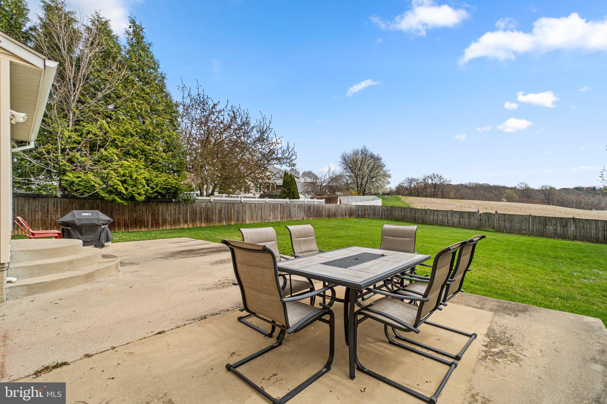 ELDERSBURG ESTATES - Residential