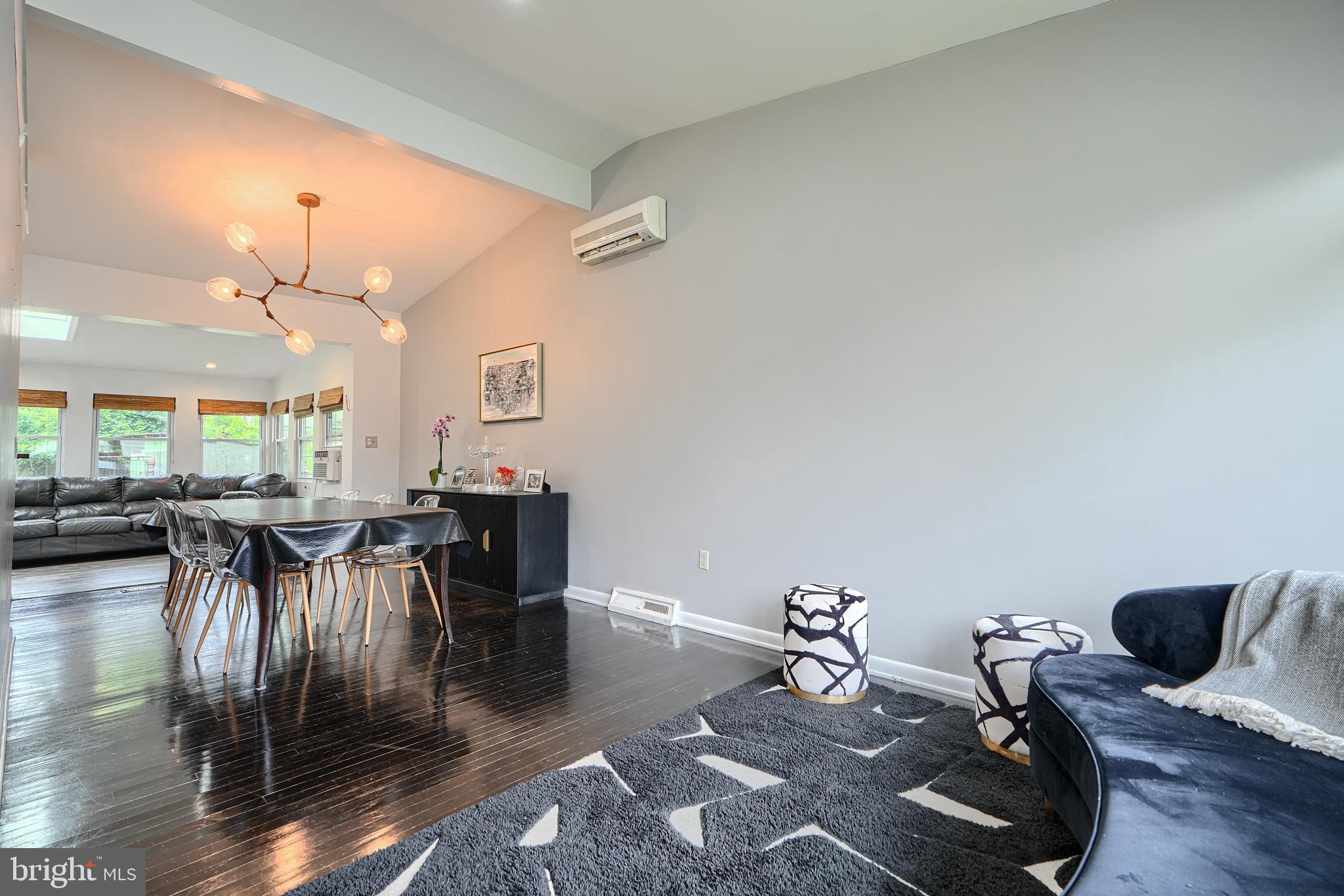 6808 TIMBERLANE ROAD