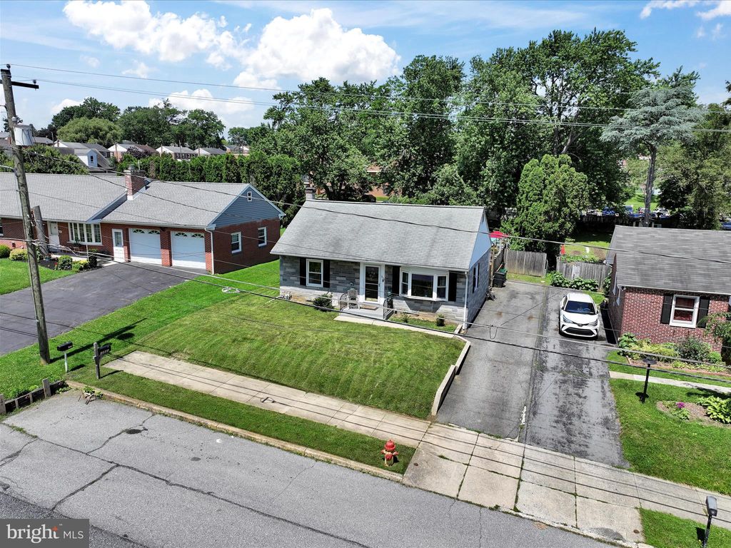 Photo of 1253 Wabank Road, LANCASTER, PA 17603 (MLS # PALA2071488)