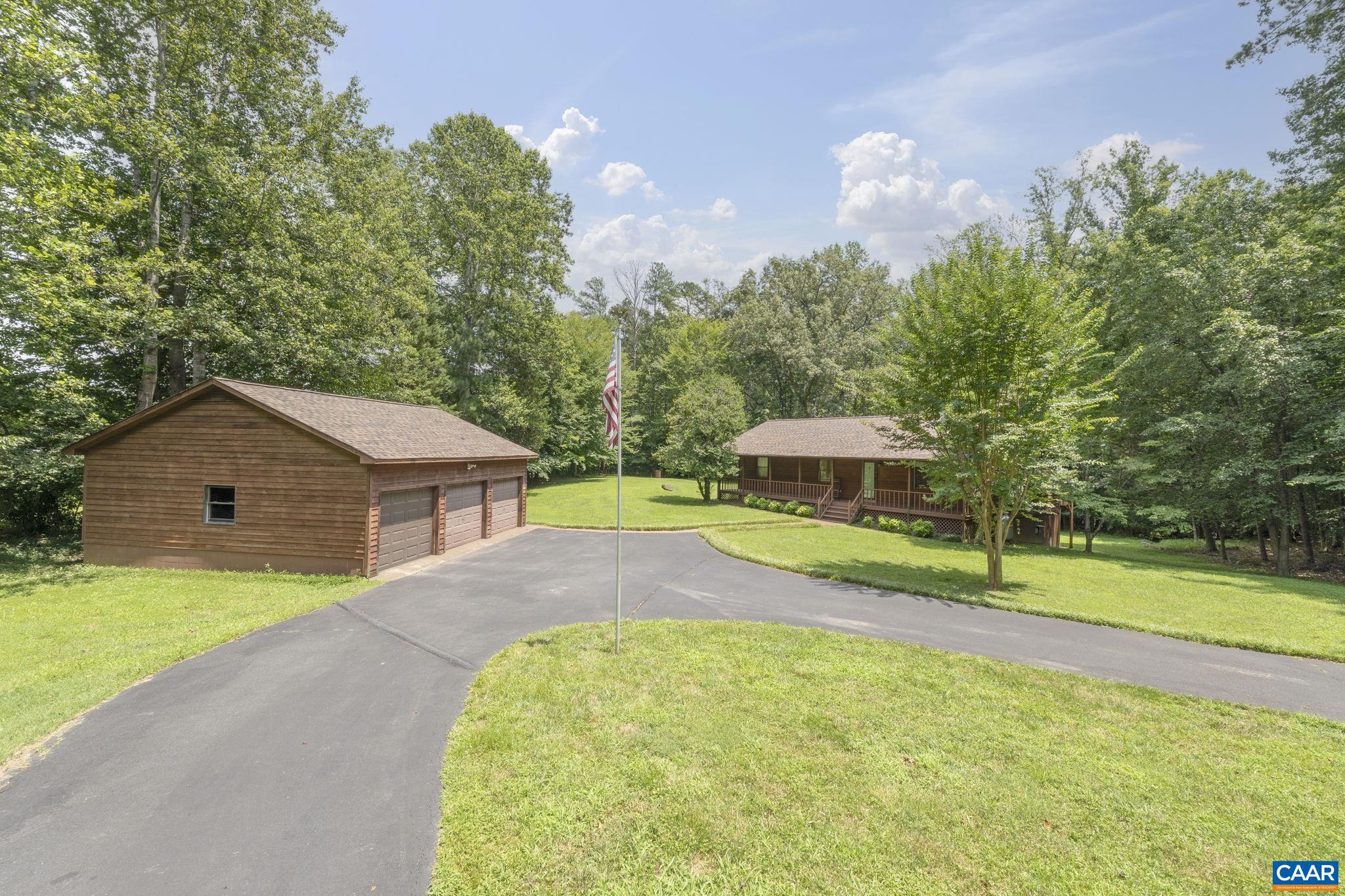 3911 PRITCHETT LN