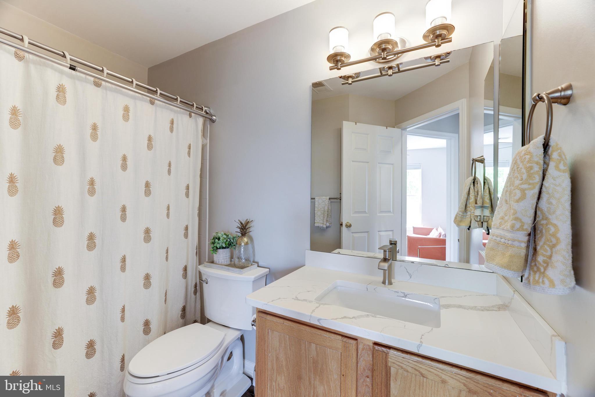 WELLESLEY - Residential Lease