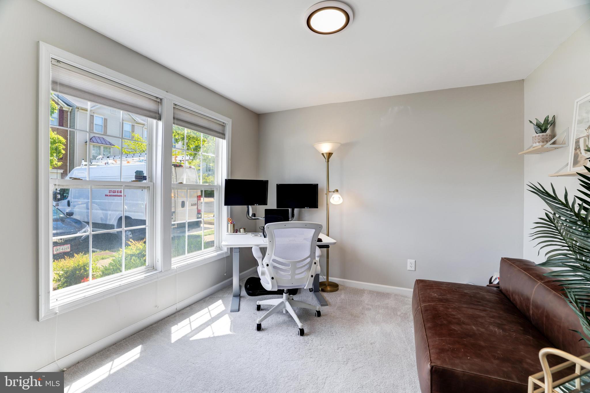 WELLESLEY - Residential Lease